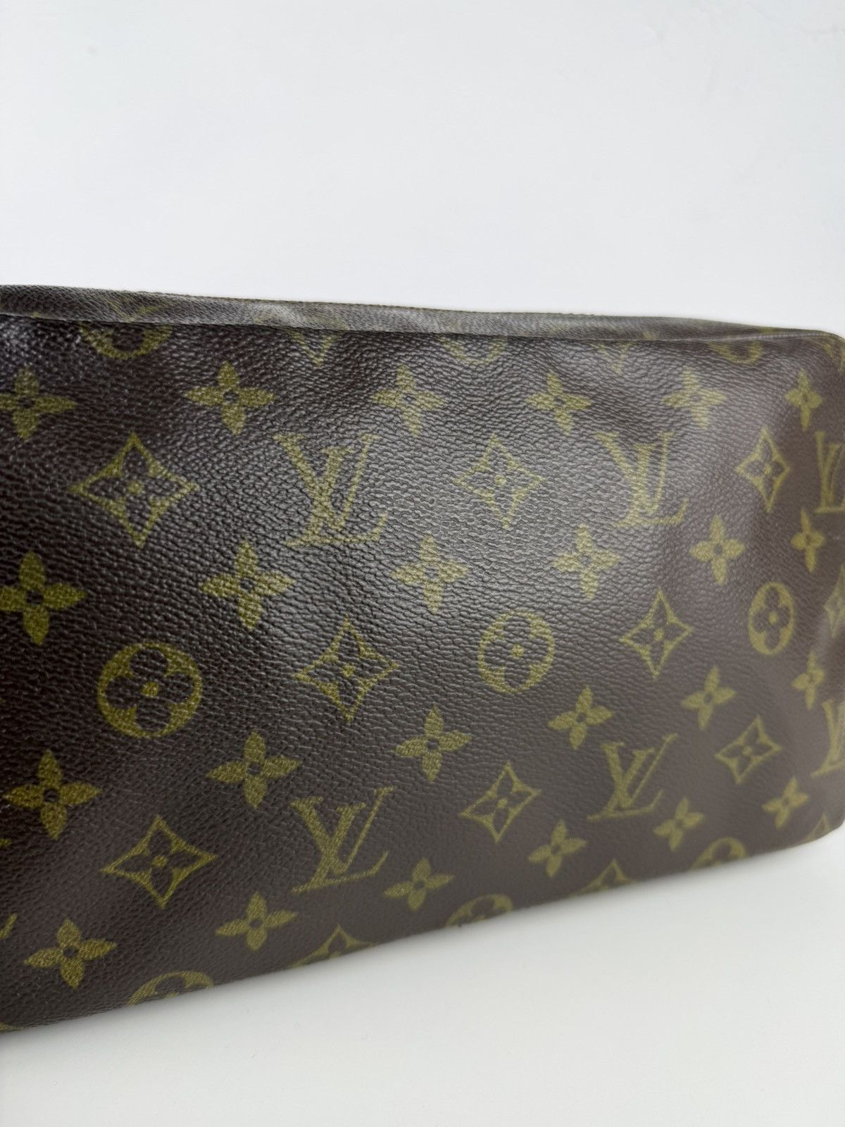 Louis Vuitton Vintage 80s Louis Vuitton monogram trousse 28 toiletry bag Size ONE SIZE - 12 Thumbnail