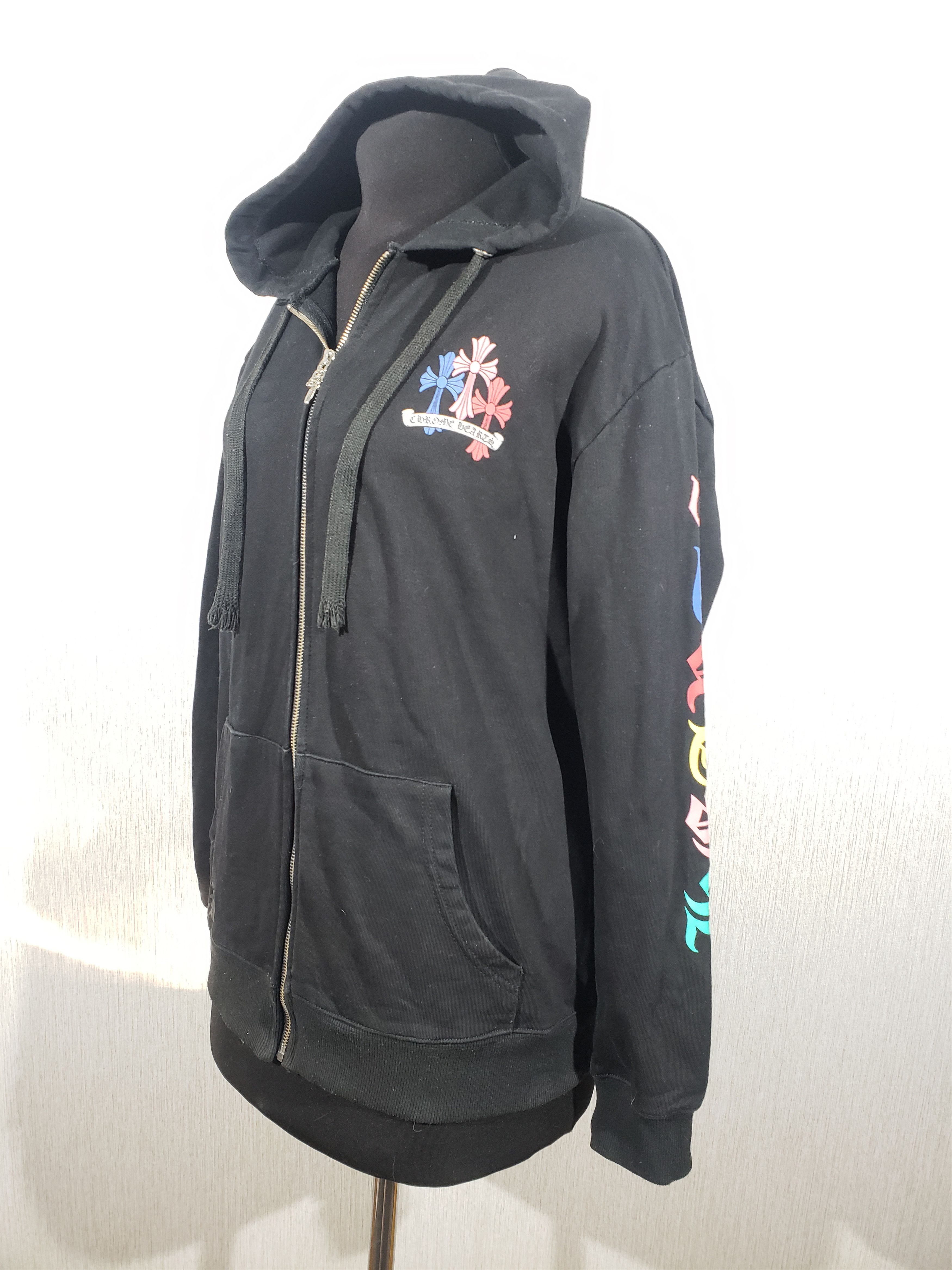 Designer Black warm and comfortable men's hooded jacket. Size US L / EU 52-54 / 3 - 2 Thumbnail