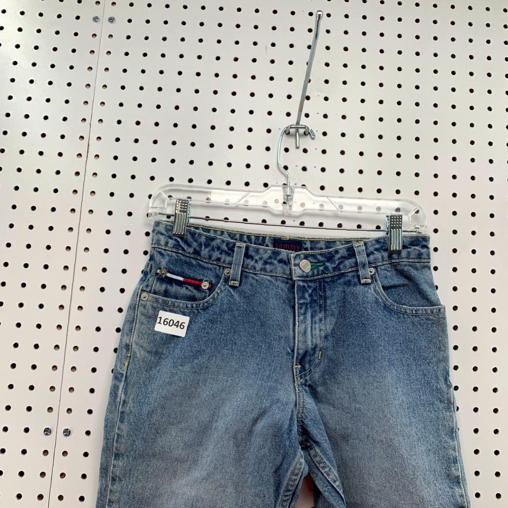 Tommy Hilfiger VINTAGE Tommy Hilfiger Womens Capri Jeans Size 3 Blue Raw Hem 28" x 17" Size 26" / US 2 / IT 38 - 4 Thumbnail