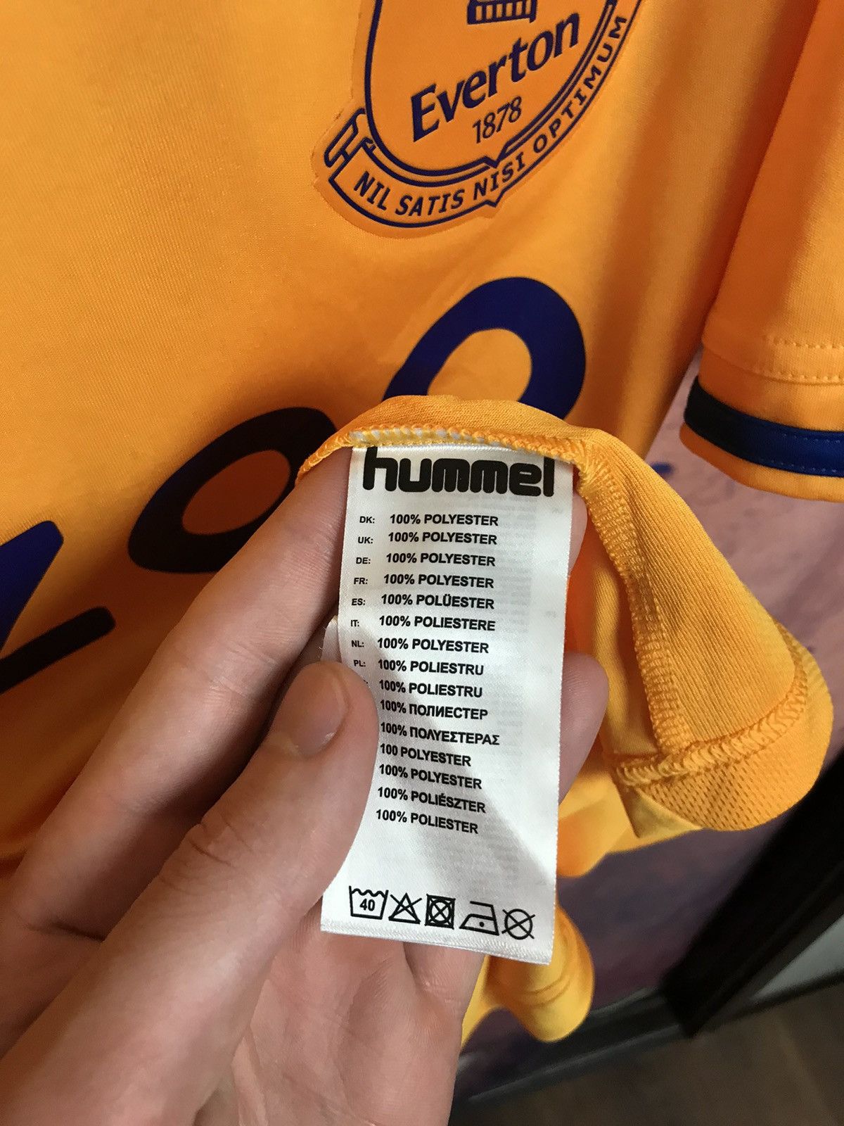 Vintage Vintage Everton soccer jersey Size US L / EU 52-54 / 3 - 6 Thumbnail