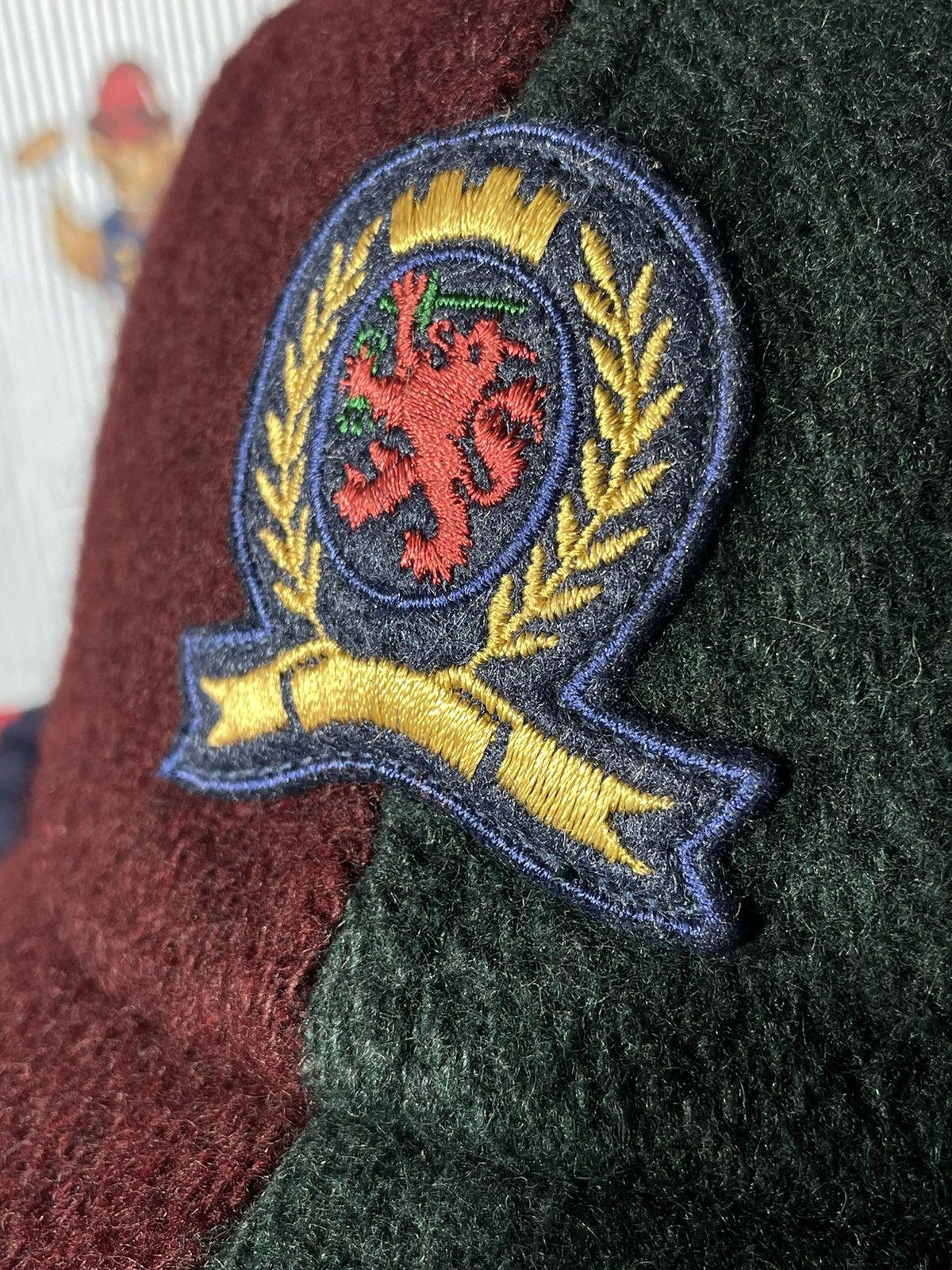 Tommy Hilfiger × Vintage Cap Tommy Hilfiger Lion Crest OG Vintage 90’s Size ONE SIZE - 5 Thumbnail