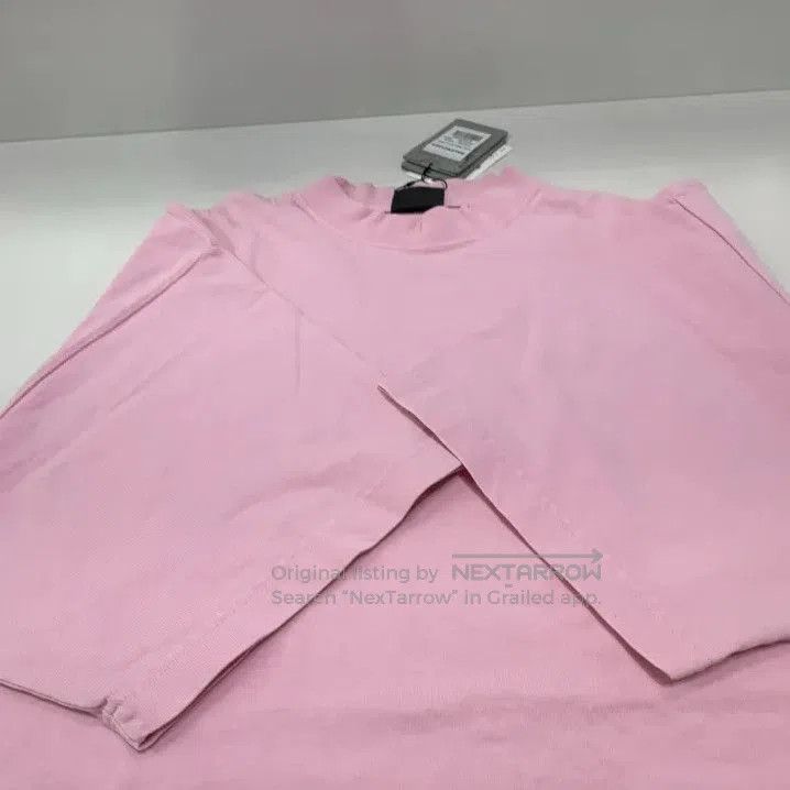 Balenciaga Balenciaga Pink Short Sleeve T. Size US XS / EU 42 / 0 - 6 Thumbnail