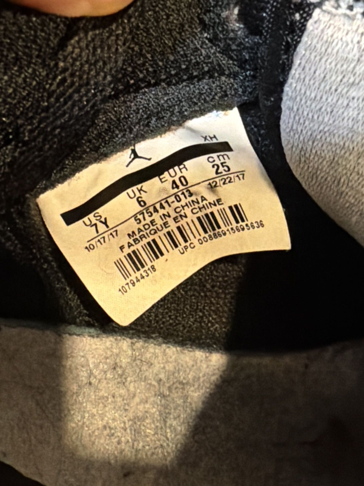 Nike Jordan 1 Retro High OG Shadow Size US 7 / EU 40 - 8 Thumbnail