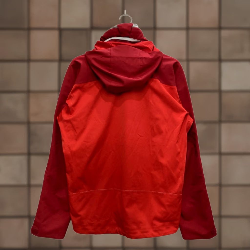 Patagonia Patagonia Jacket / Raglan Sleeve Jacket / Men / S / Red / 100% polyester / Nylon Jacket Size US S / EU 44-46 / 1 - 1 Thumbnail