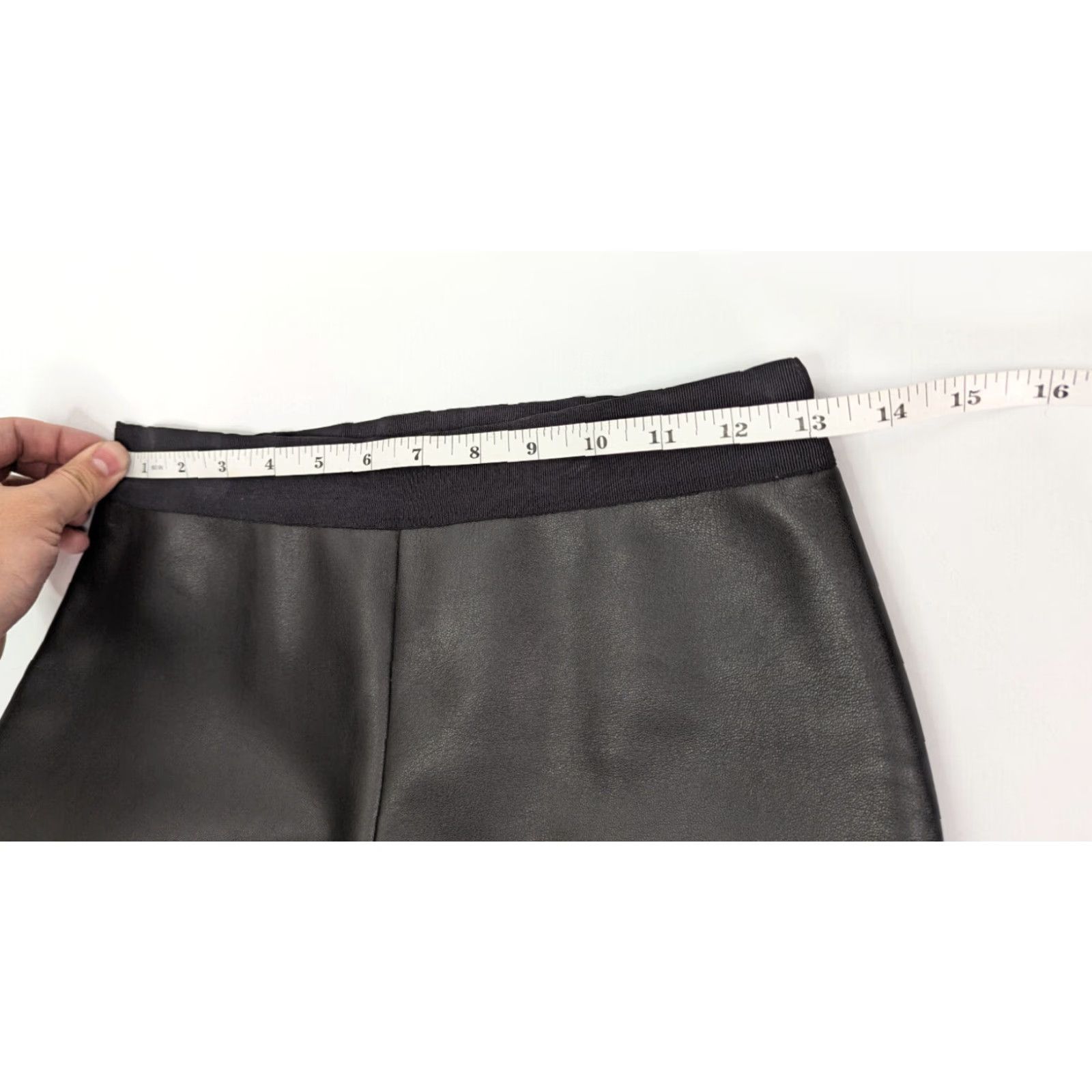 Vintage Marciano Black Faux Leather Leggings Pants Women's XS Size Leggings, Black Marciano, Women, XS, Leggings, Faux Leather, Skinny, Solid, XS Size 26" / US 2 / IT 38 - 7 Thumbnail