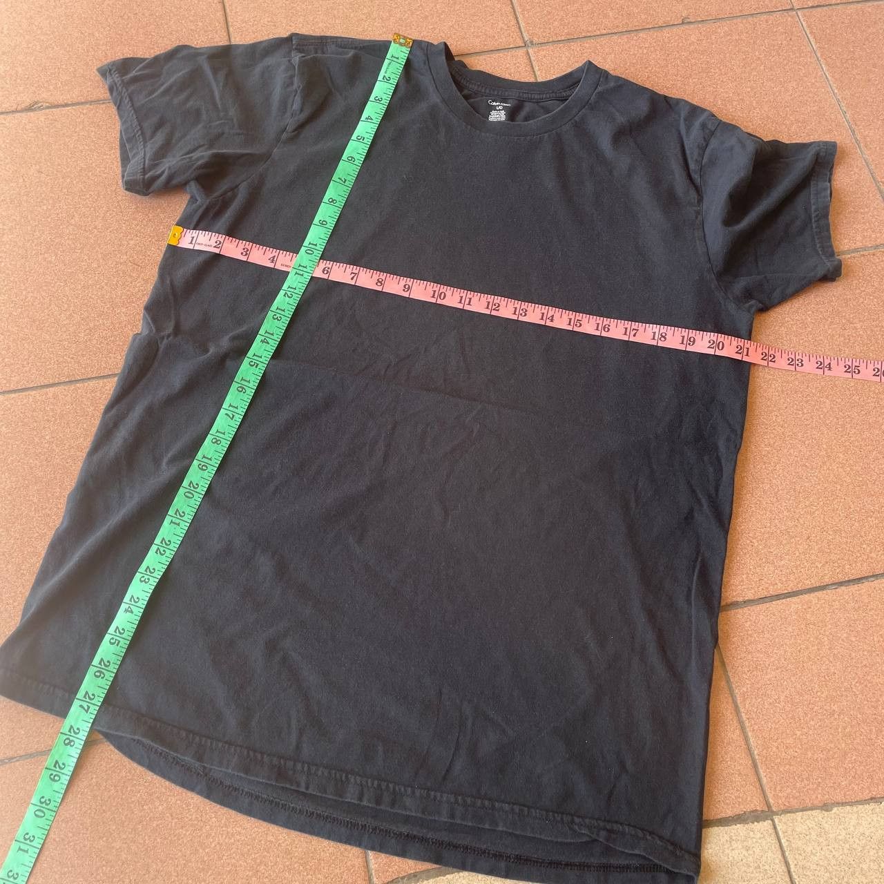 Calvin Klein CALVIN KLEIN TSHIRT Size US L / EU 52-54 / 3 - 2 Thumbnail