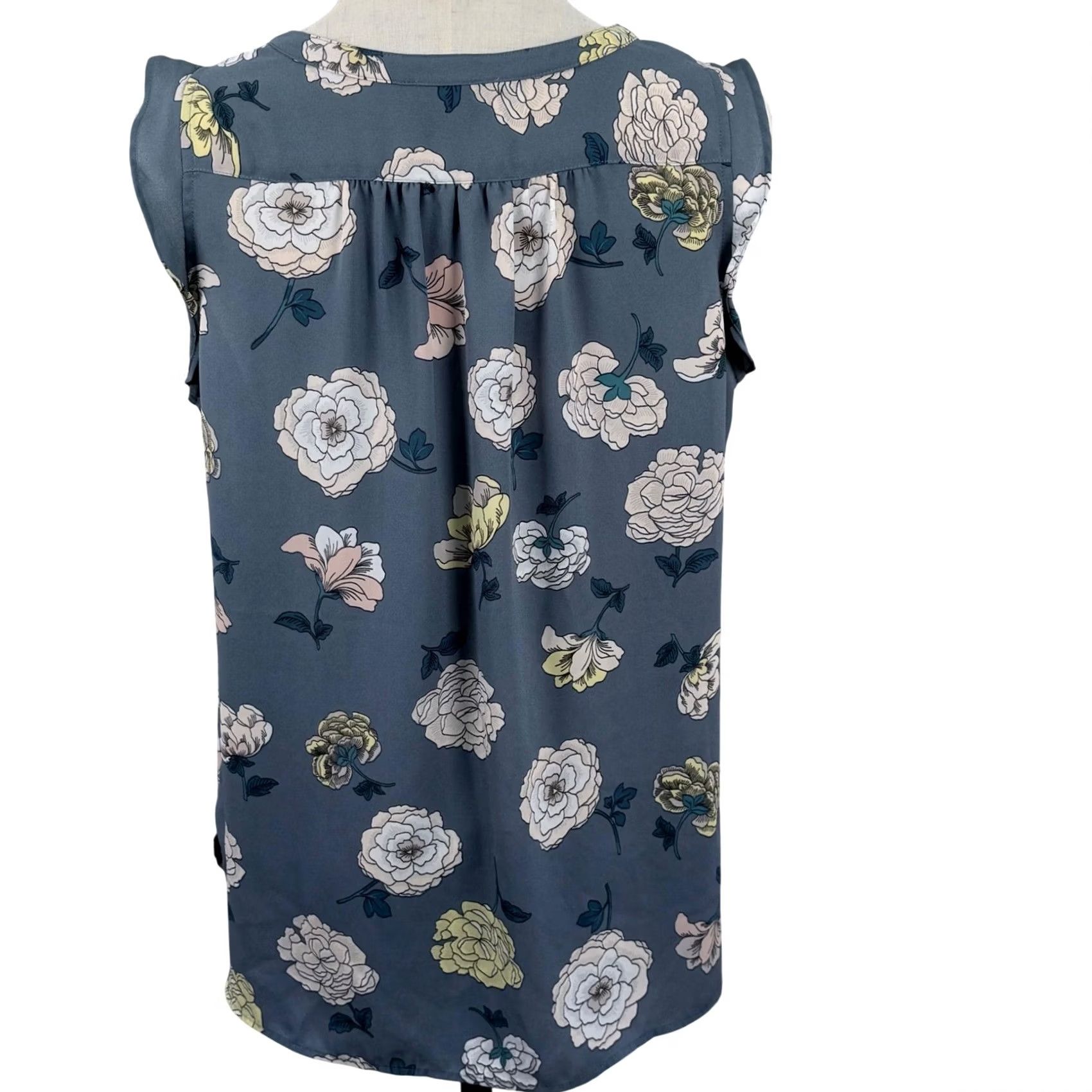 Loft Loft Womens Blouse Sleeveless Floral Ruffle Shell Blue Multi Petite MP Shabby Chic Workwear Size M / US 6-8 / IT 42-44 - 3 Thumbnail