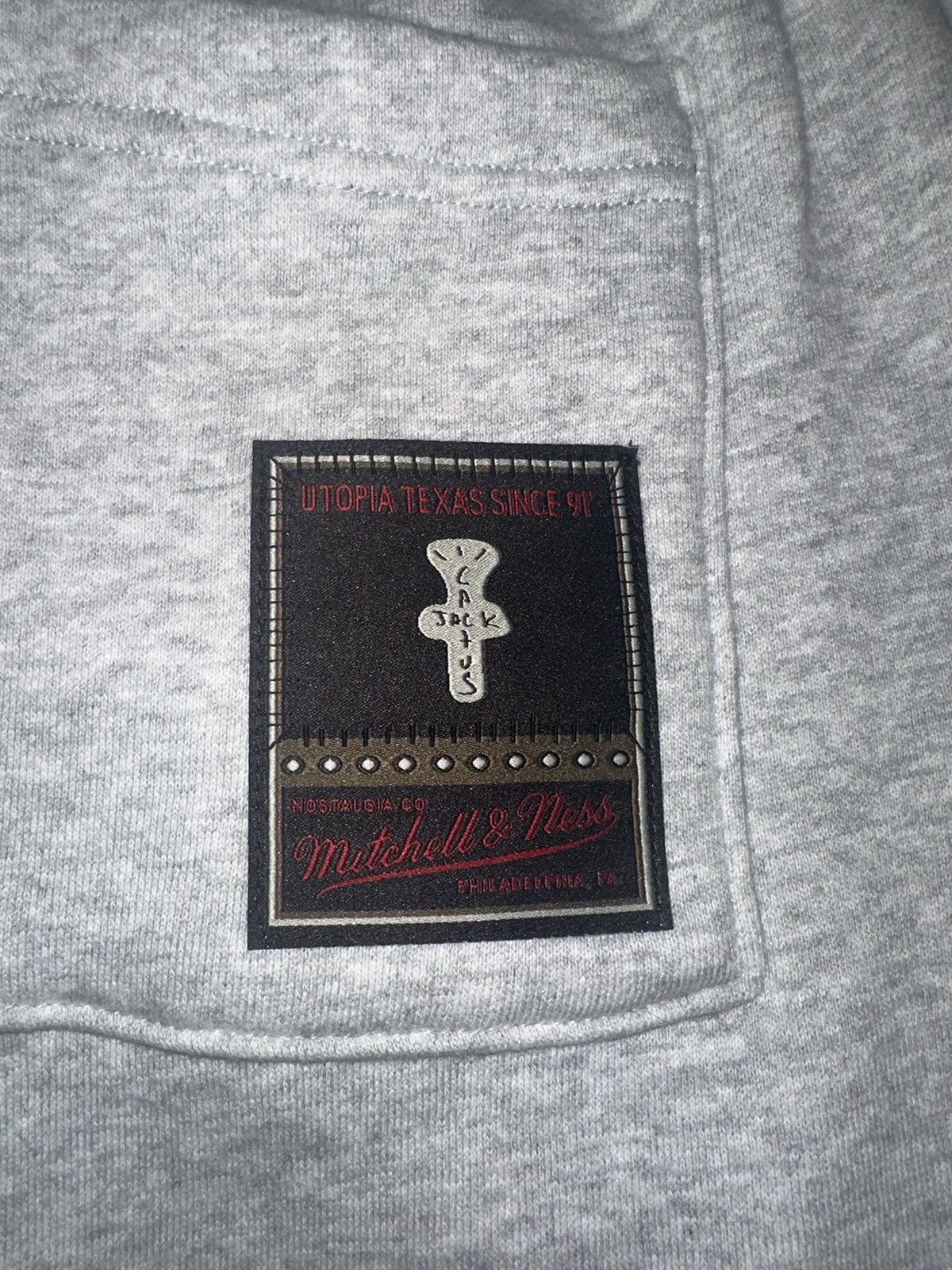 Mitchell & Ness × Travis Scott CACTUS JACK Boston University Size US 35 - 4 Thumbnail
