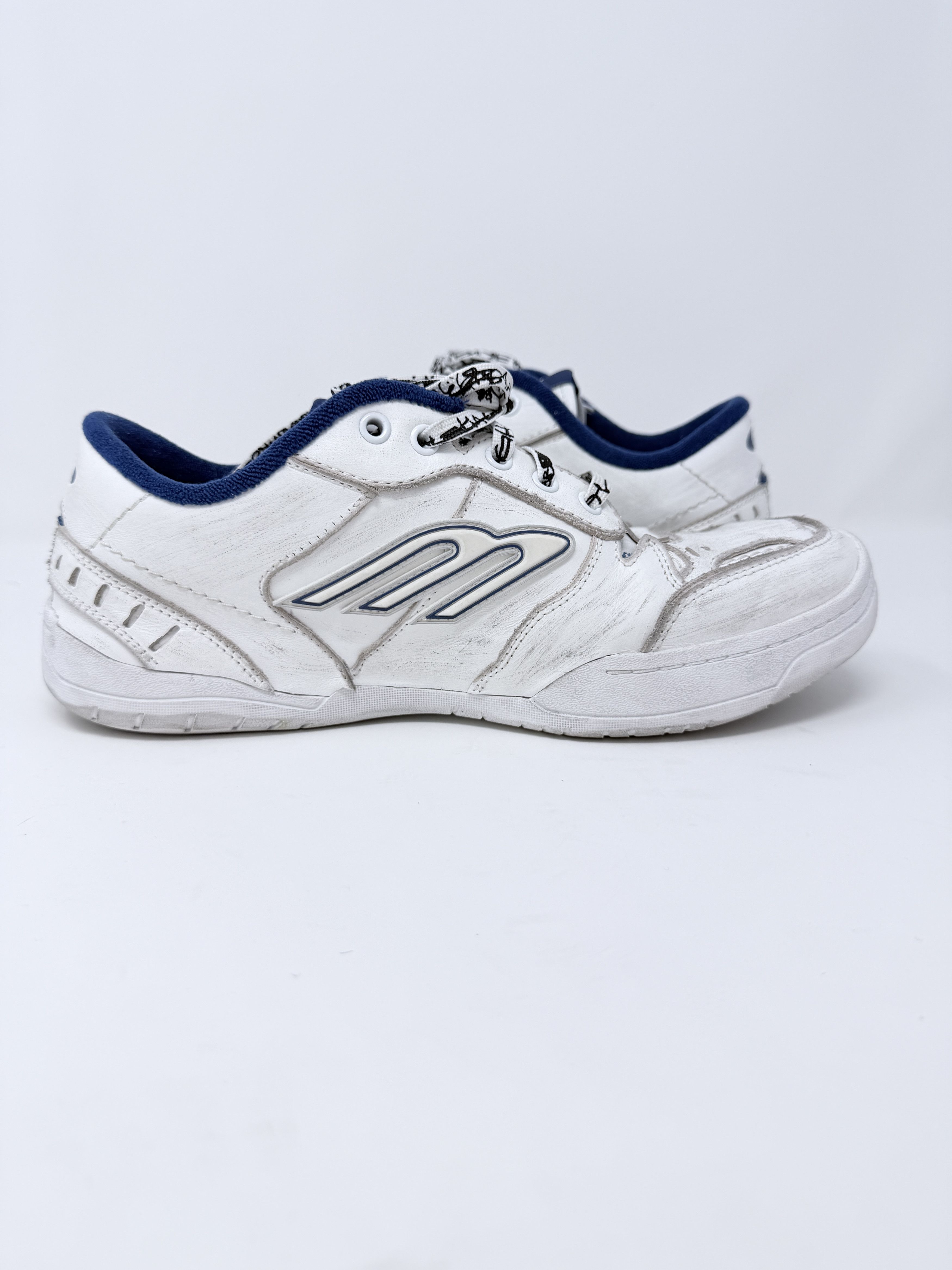 Balenciaga Balenciaga Hampton Sneaker White Blue Distressed Size US 9 / EU 42 - 5 Thumbnail