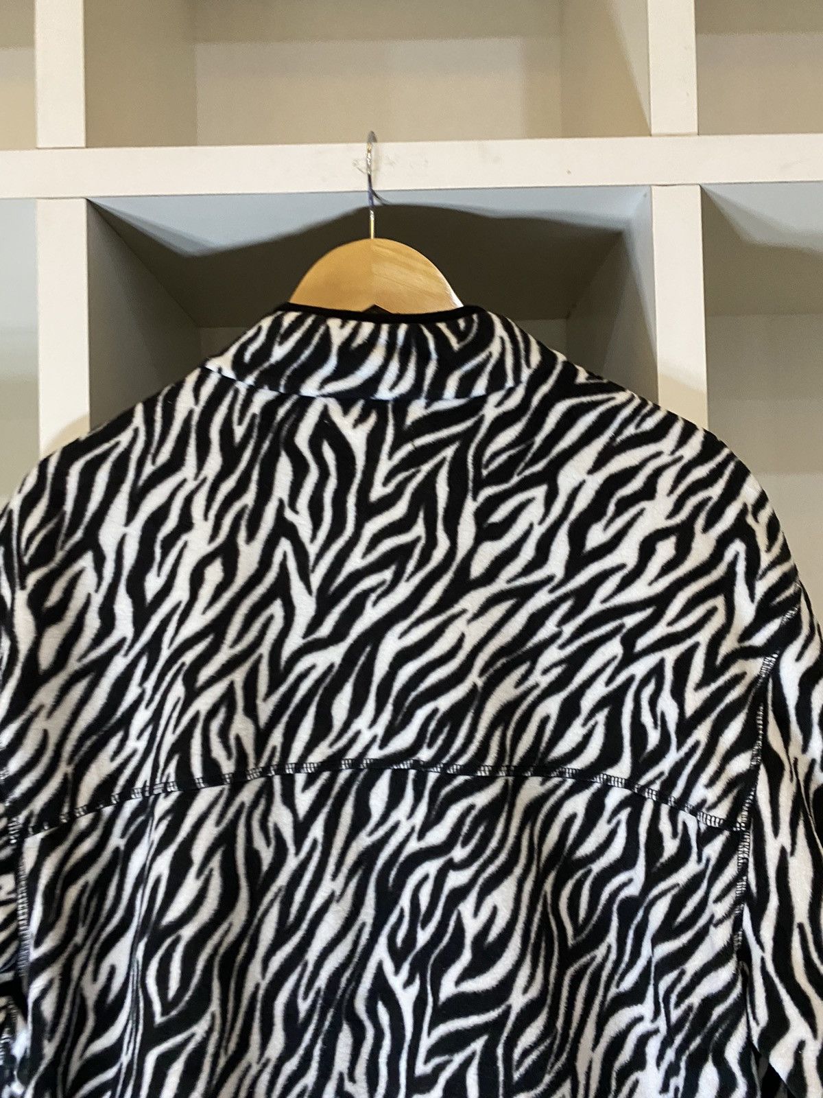 Japanese Brand Wego printed Fleece Wear Size US M / EU 48-50 / 2 - 11 Thumbnail