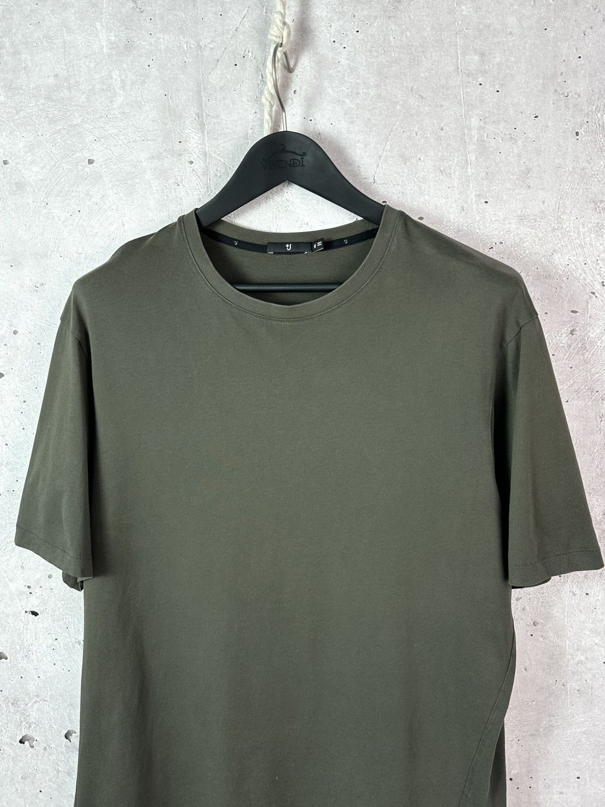 Jil Sander Jil Sander Uniqlo Basic Cotton Khaki Short Sleeve Size US M / EU 48-50 / 2 - 2 Thumbnail