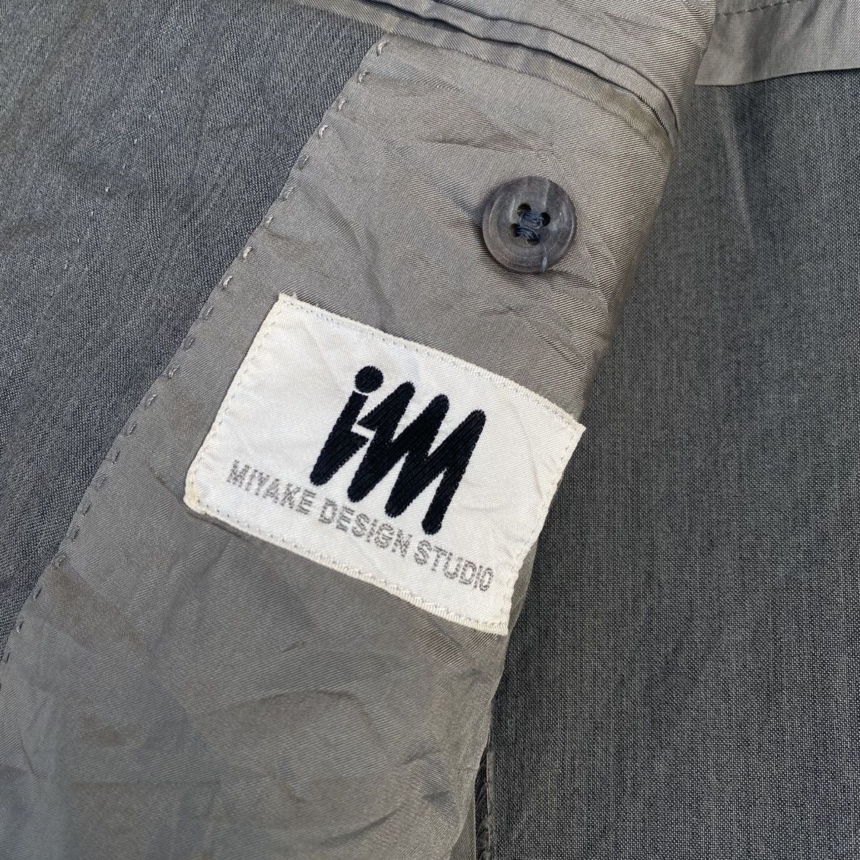 Homme Plisse Issey Miyake Issey Miyake Jacket Coat Gray. #F6 Size US M / EU 48-50 / 2 - 7 Thumbnail