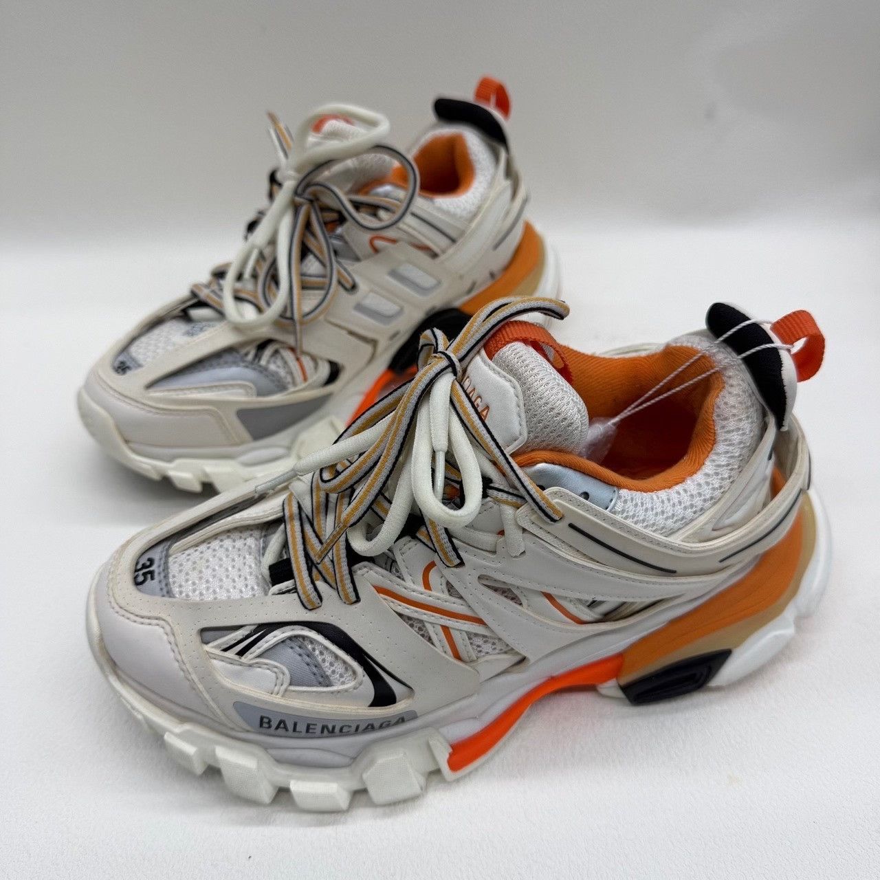 Balenciaga Balenciaga Nylon White Lowtop Sneakers us_5 Women Size US 5 / IT 35 - 1 Thumbnail