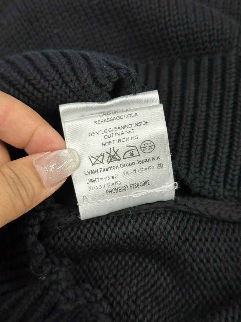 Givenchy Givenchy Black Letter Knit Woolen Sweater Long Sleeve Size US M / EU 48-50 / 2 - 7 Thumbnail