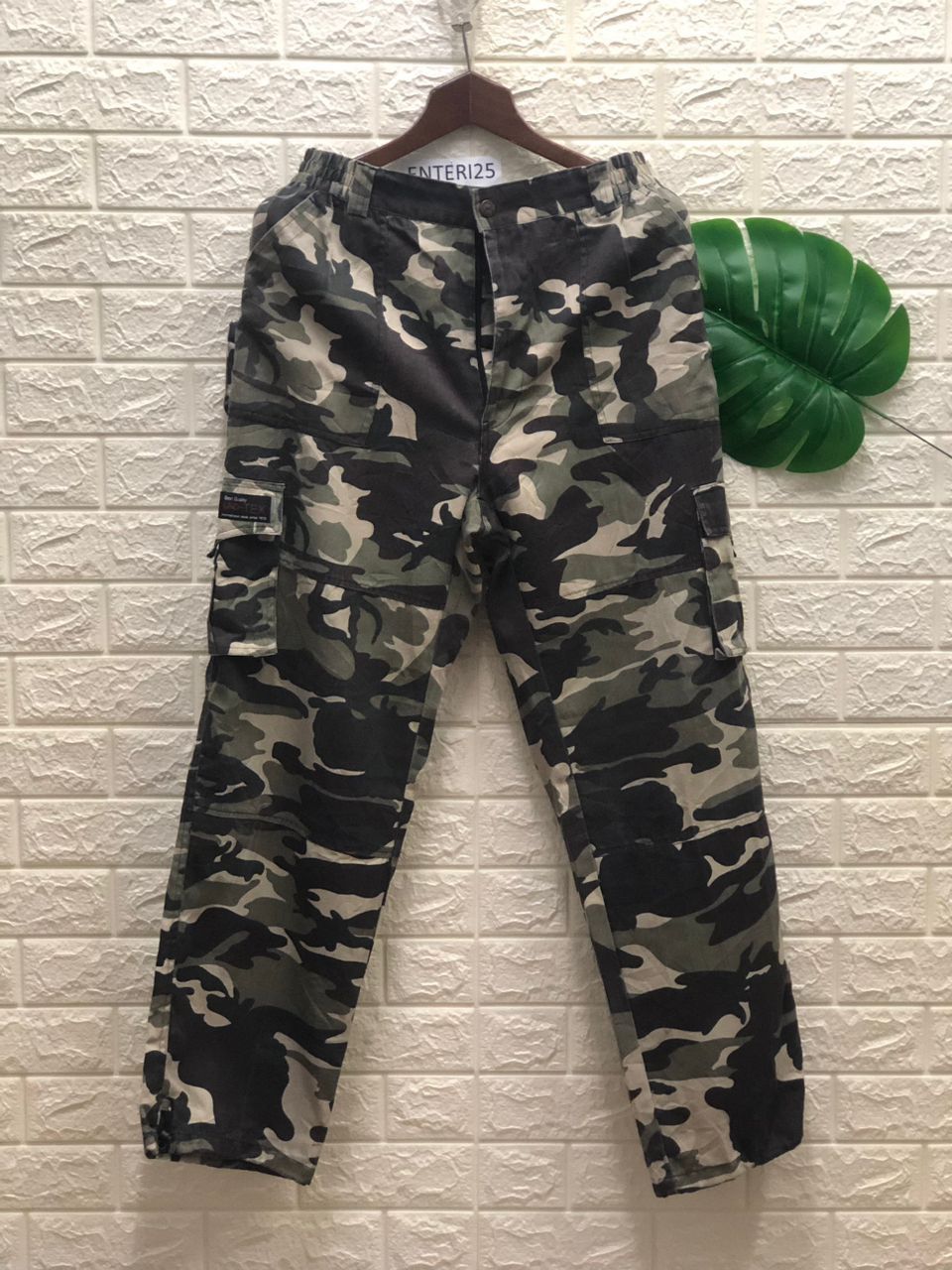 Vintage vintage Japanese Brand Uno Tex Camo Pants army Size US 38 / EU 54 - 1 Thumbnail