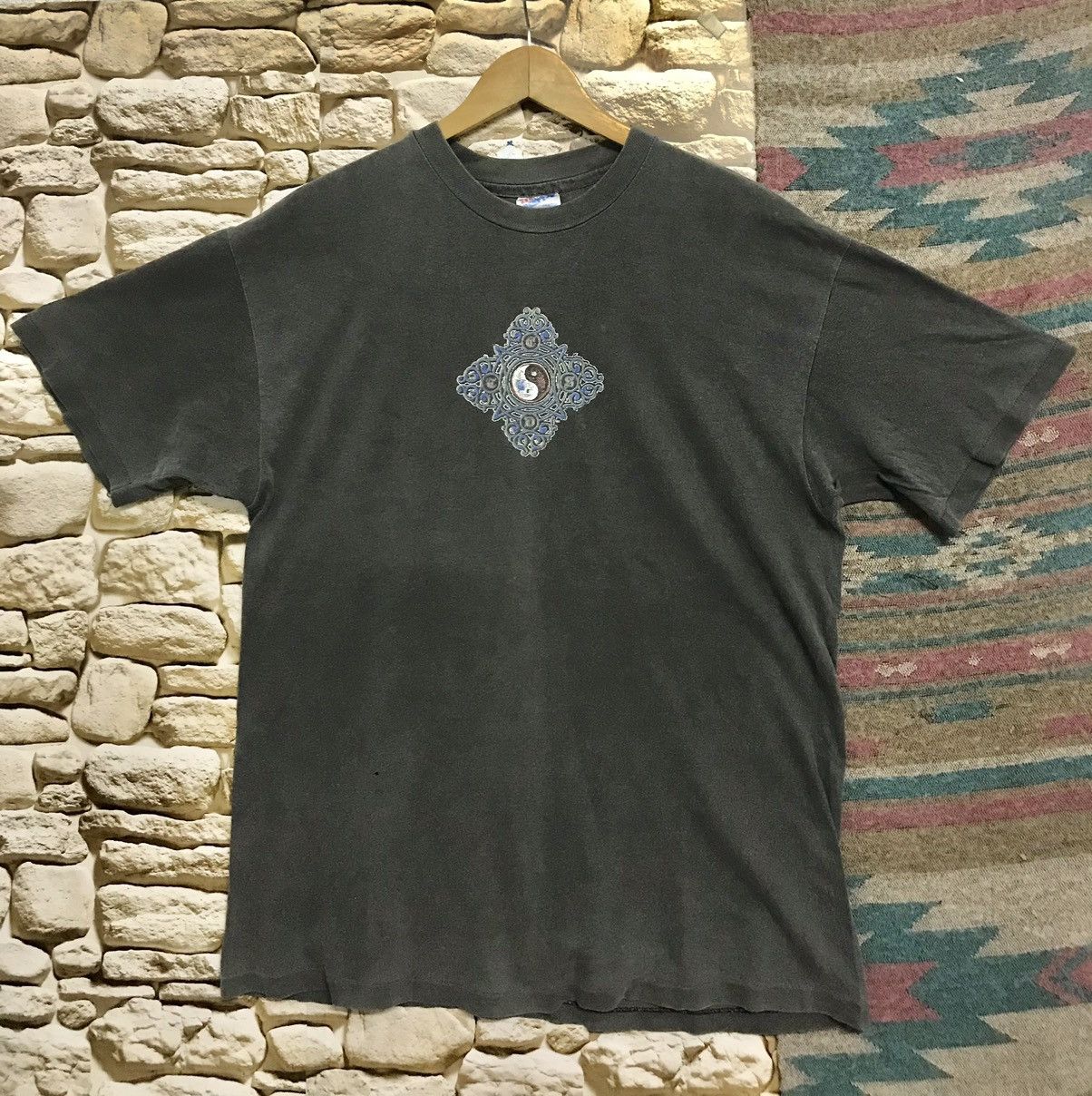 Vintage Vintage Sunfaded T&C Surf Design Tees Size US L / EU 52-54 / 3 - 2 Thumbnail