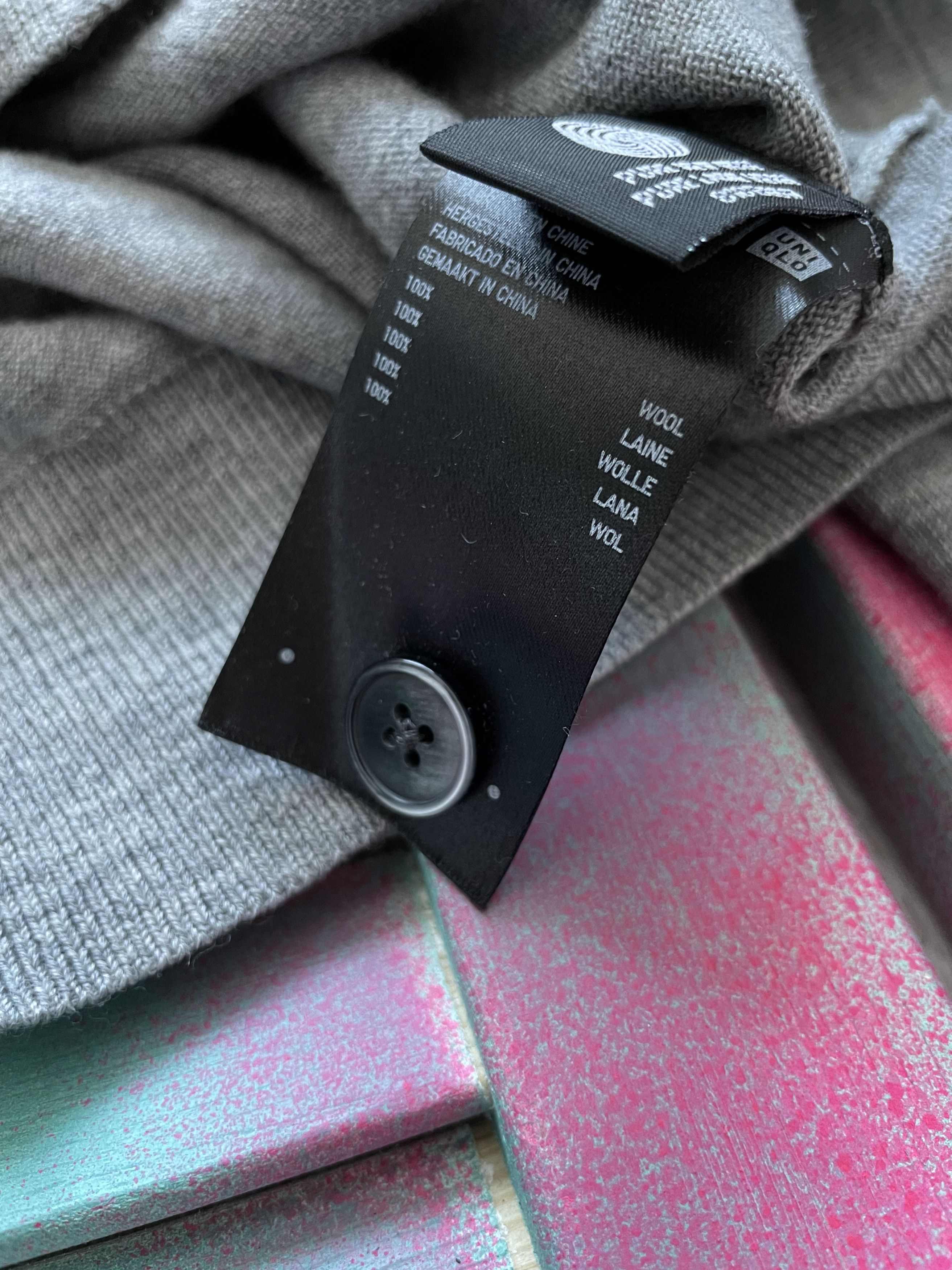 Uniqlo Vintage Japanese Brand Uniqlo Knit Cardigan Wool Jacket Size US S / EU 44-46 / 1 - 4 Thumbnail