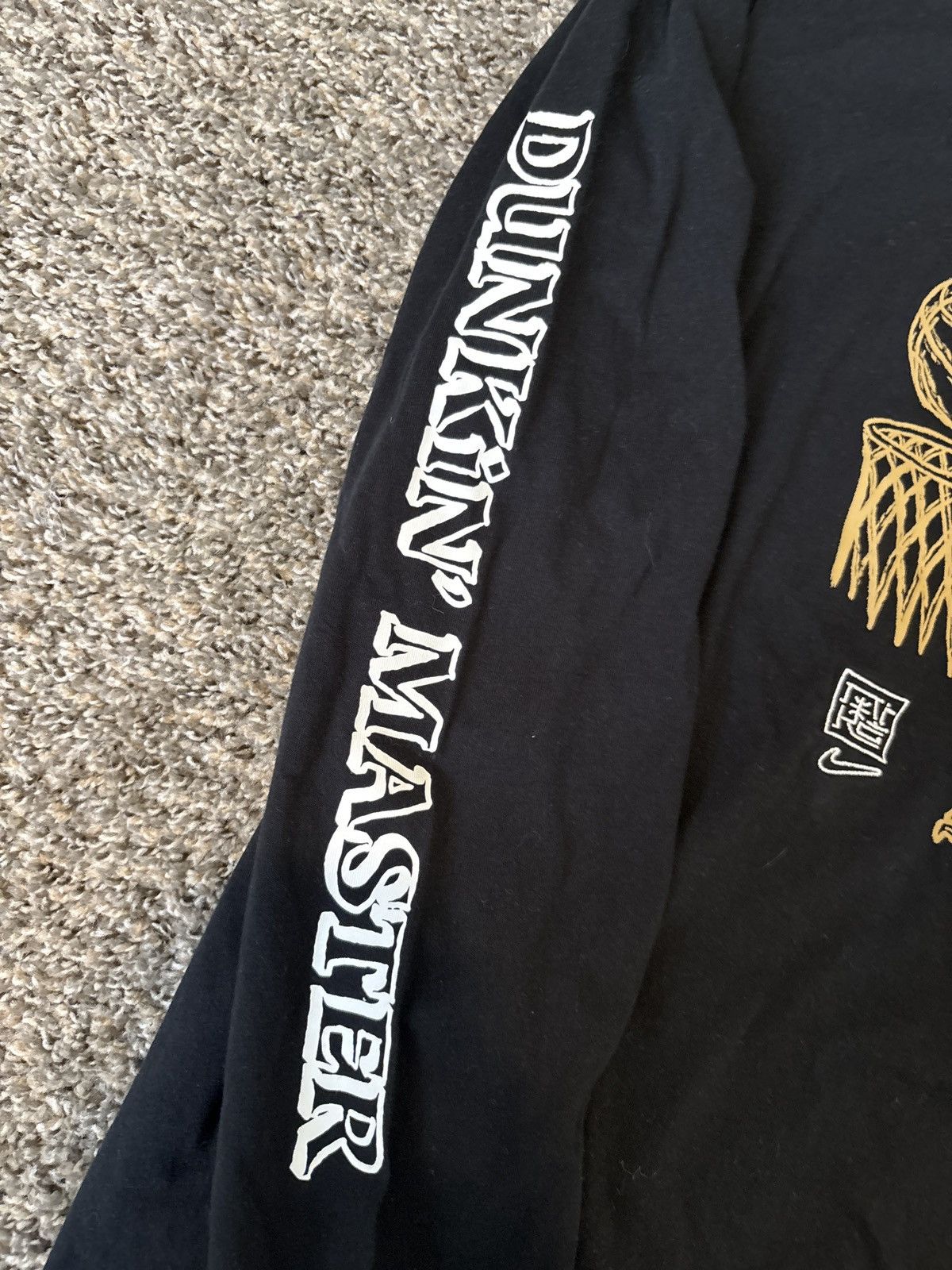Nike Nike “Dunkin’ Master” Long Sleeve Tee Size US L / EU 52-54 / 3 - 4 Thumbnail