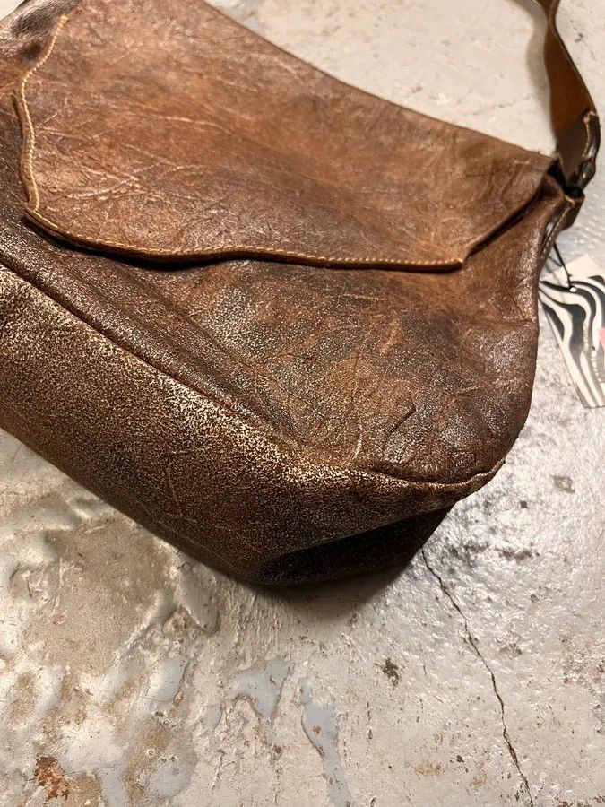 Roberto Cavalli 2000s Roberto Cavalli Leaf Silver Brown Handle Bag Size ONE SIZE - 4 Thumbnail