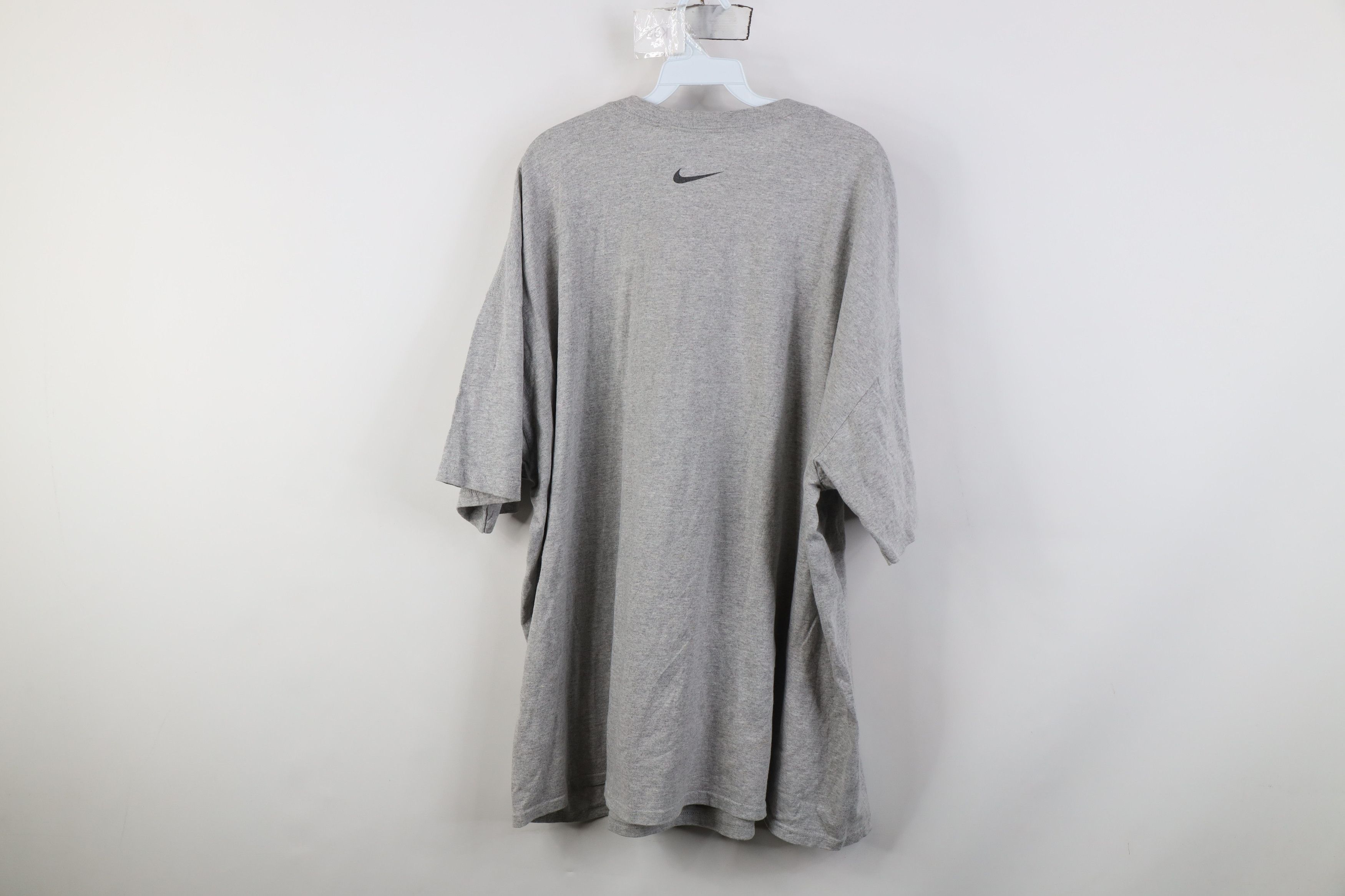Nike Vintage Nike Scott Cetner Swoosh Spell Out T-Shirt Gray Size US XXL / EU 58 / 5 - 12 Thumbnail