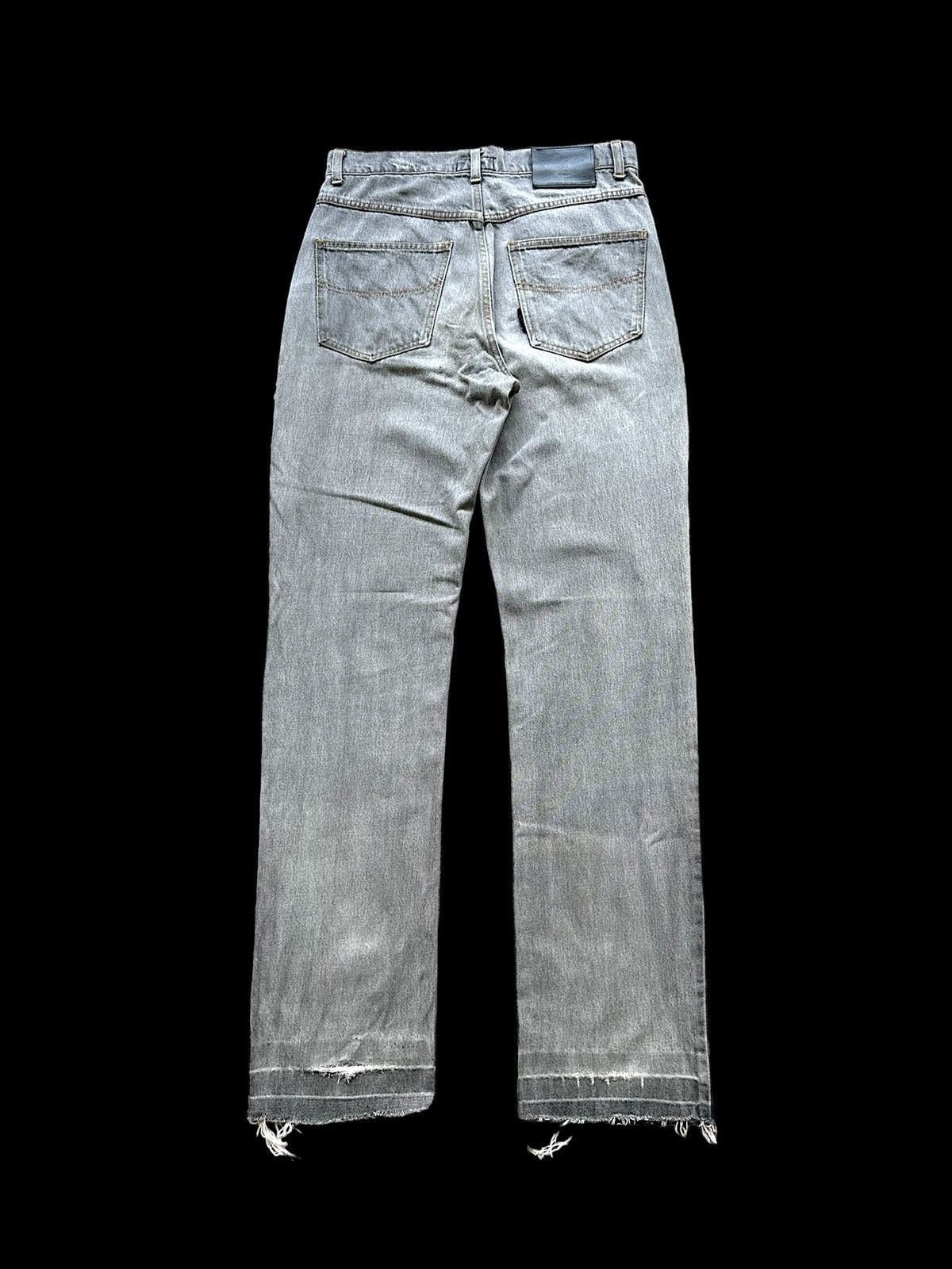 Valentino 90's Vintage Valentino Garavani faded black jeans Size US 31 - 2 Thumbnail