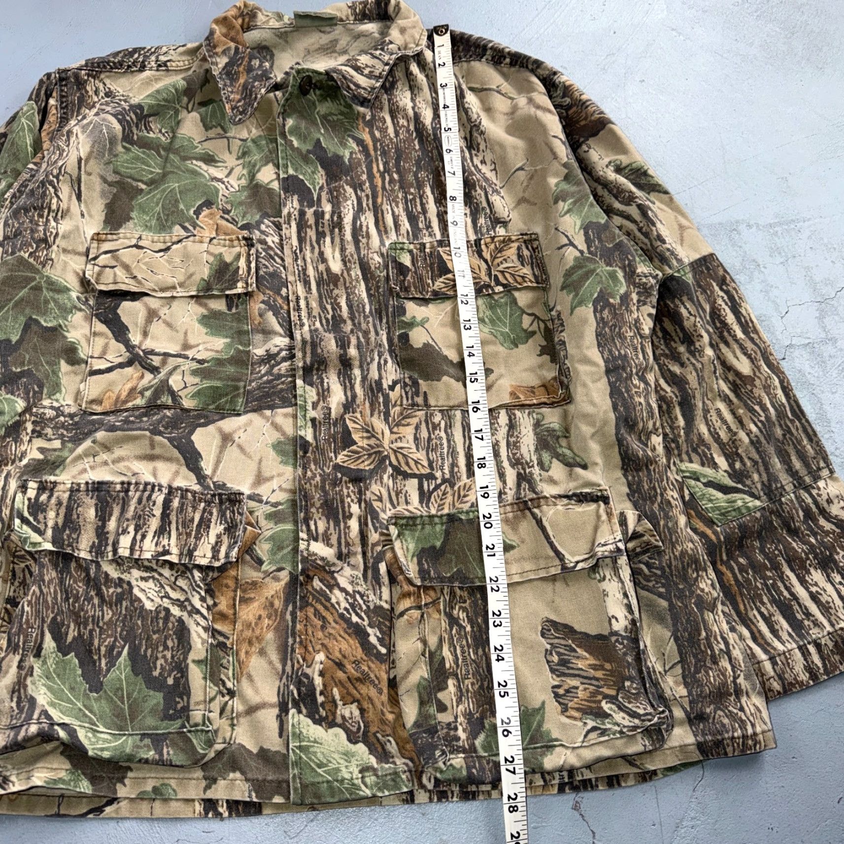 Realtree VINTAGE Military Jacket Mens L Realtree Camo Combat Coat Tactical Field 90s Shirt/Coat Mens L Camouflage 90s Clothing Size US L / EU 52-54 / 3 - 5 Thumbnail