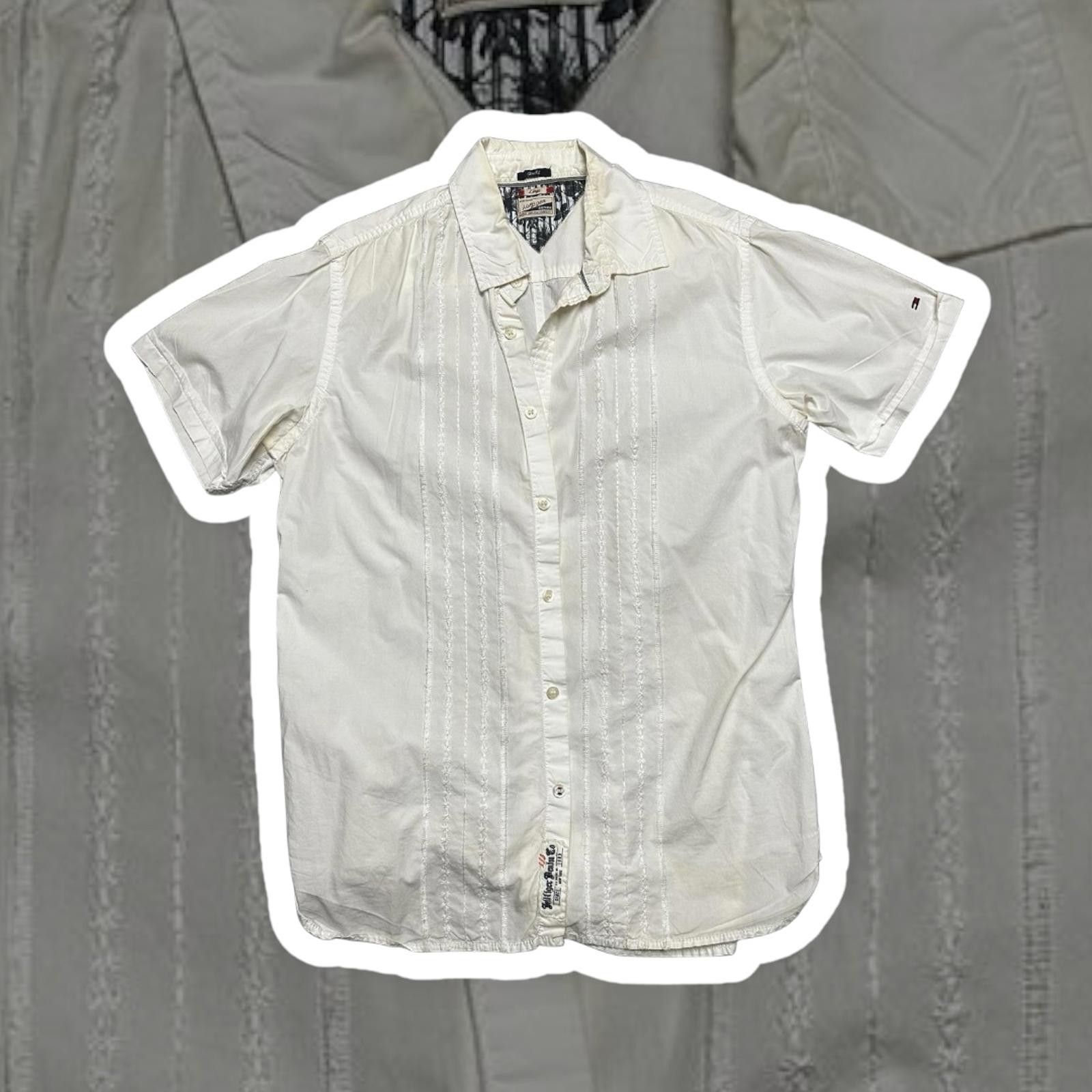 Tommy Hilfiger Tommy Hilfiger Short Sleeve Shirt - Classic White Design Size US L / EU 52-54 / 3 - 1 Thumbnail