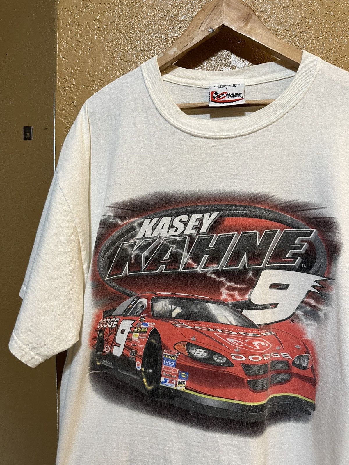 Chase Authentics × NASCAR × Vintage Y2K NASCAR Kasey Kahne Dodge Racing Tee Large Size US L / EU 52-54 / 3 - 1 Thumbnail