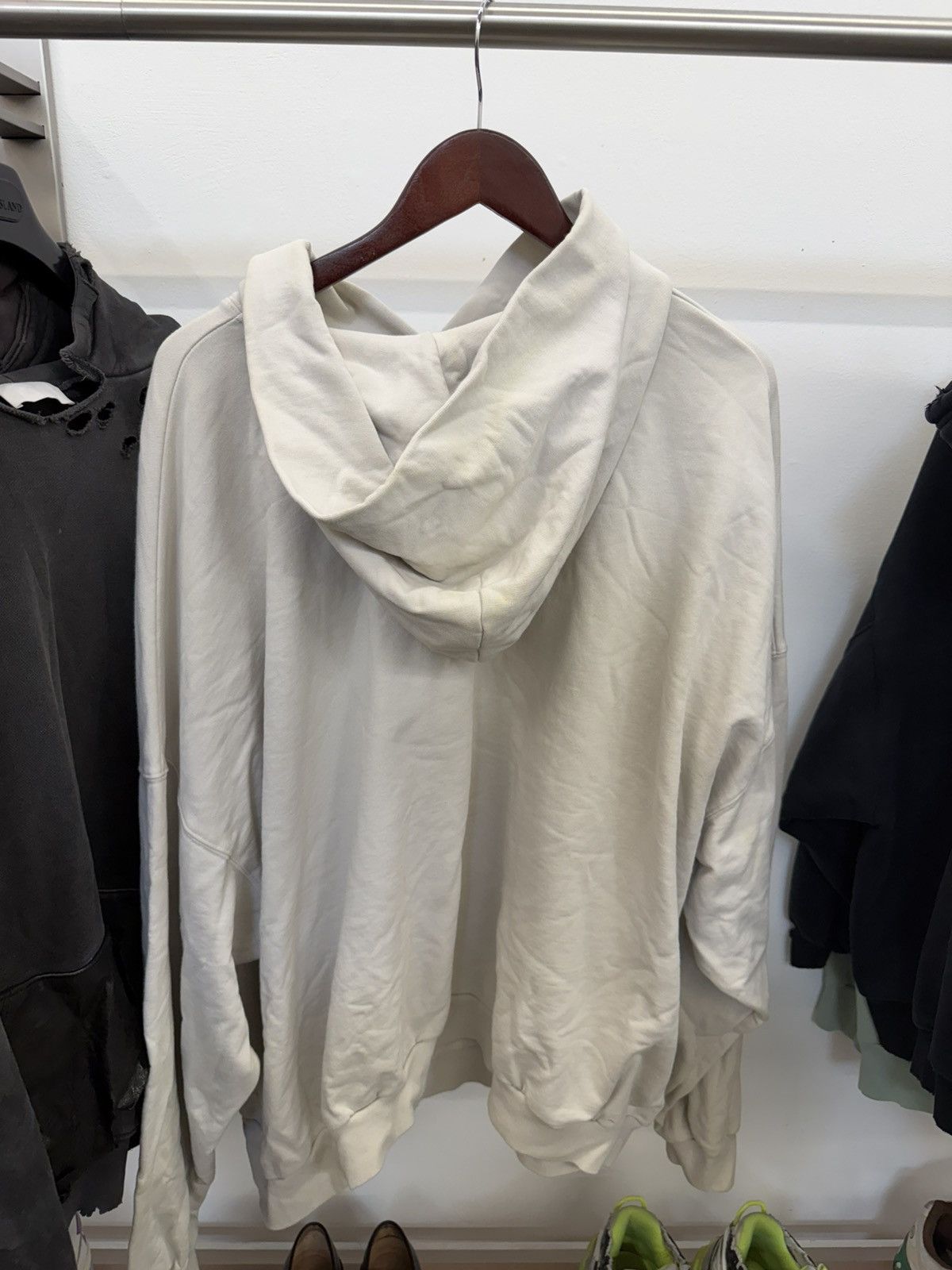 Balenciaga Balenciaga Off-White 'XXXL' Hoodie Size US M / EU 48-50 / 2 - 2 Thumbnail