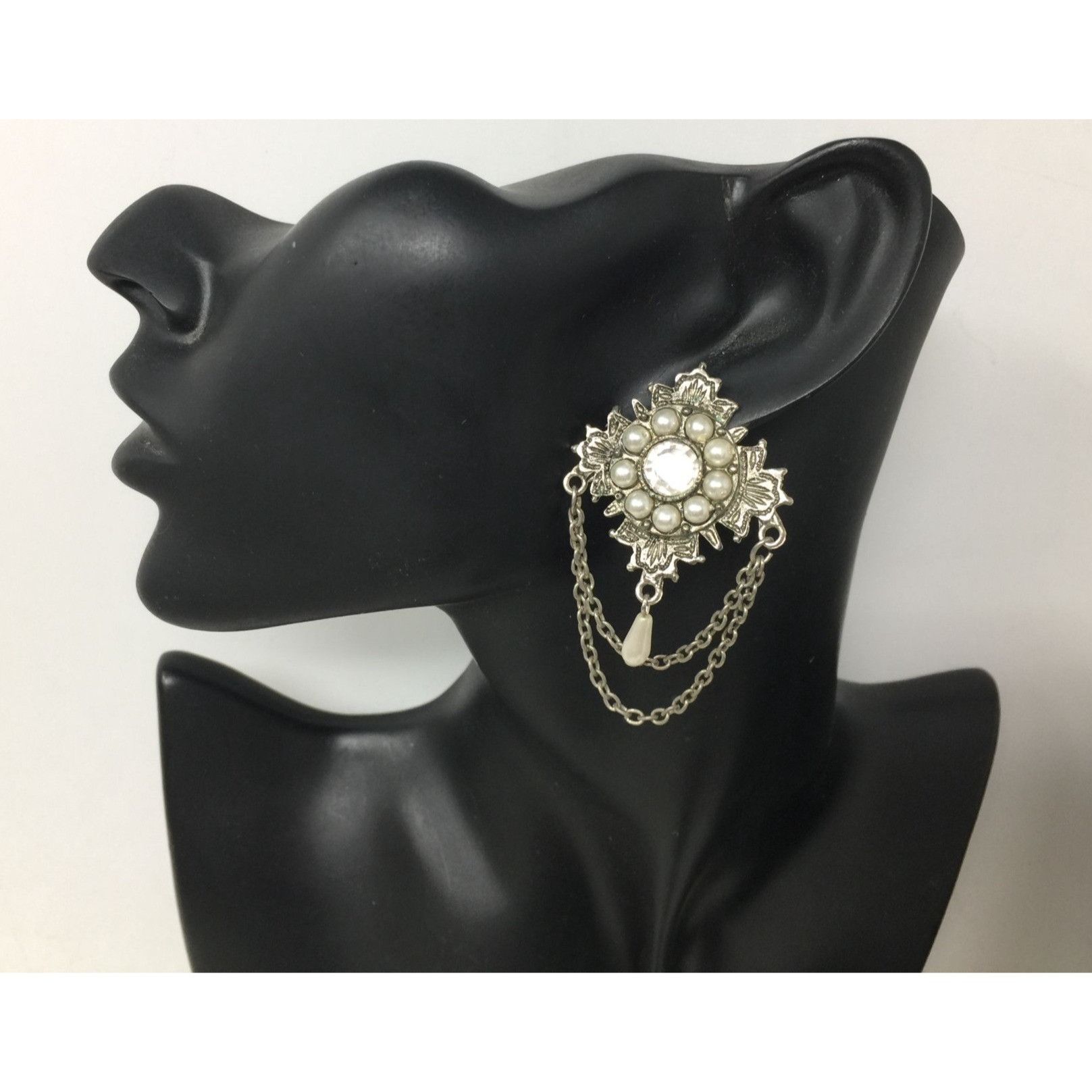 Other Vintage Silver Tone Faux Pearl & Rhinestone Chain Statement Size ONE SIZE - 1 Thumbnail