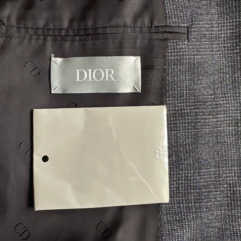 Dior Dior Plaid woven gun lapel wool suit Size US M / EU 48-50 / 2 - 7 Thumbnail