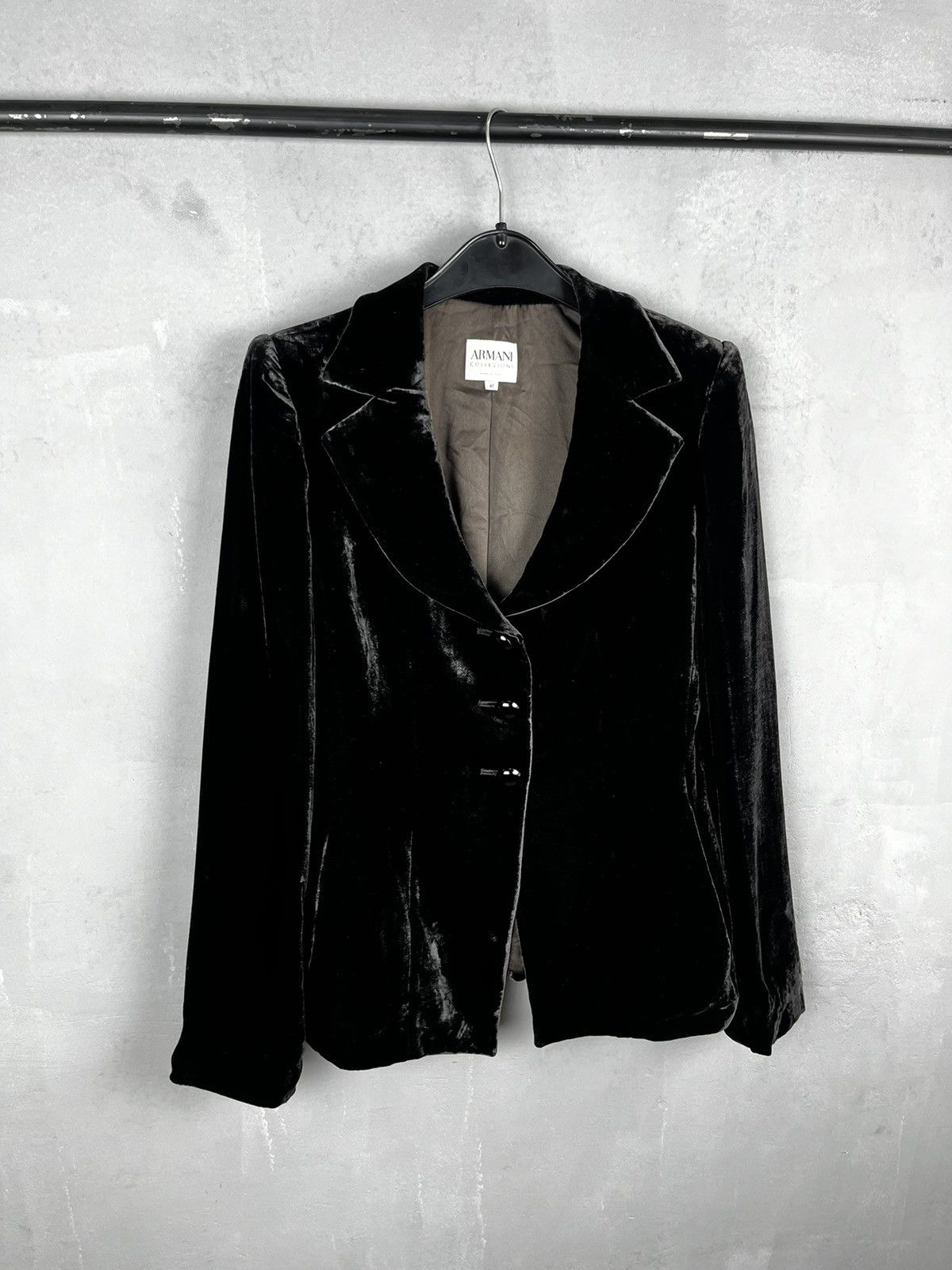 Armani Collezioni × Giorgio Armani Vintage 90s Armani Jeans Velour Striped Black Women's Blazer Size M / US 6-8 / IT 42-44 - 1 Thumbnail