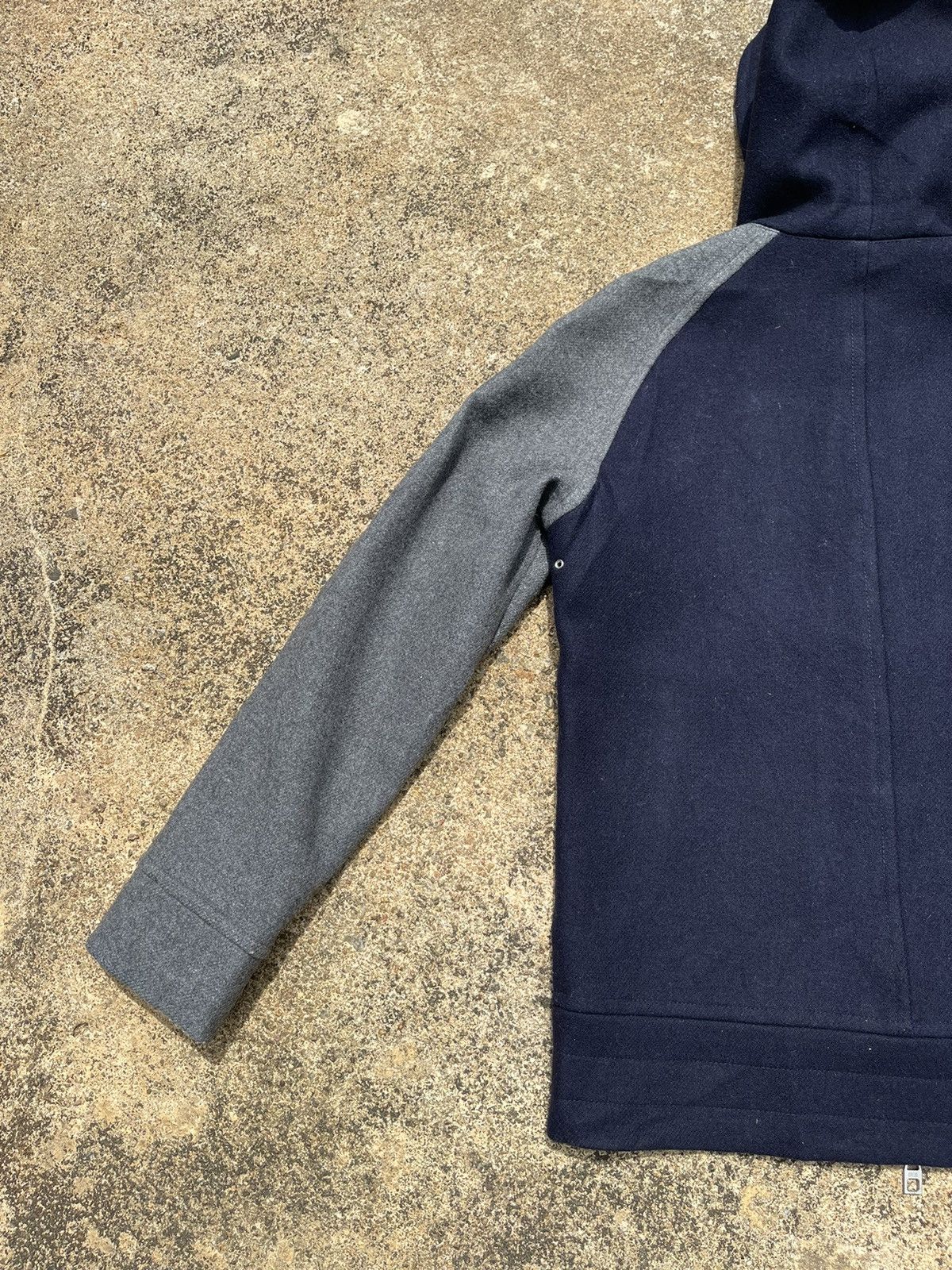 ABAHOUSE ABAHOUSE Sample Wool Hooded Jacket Size 3 (M-L) Size US M / EU 48-50 / 2 - 10 Thumbnail
