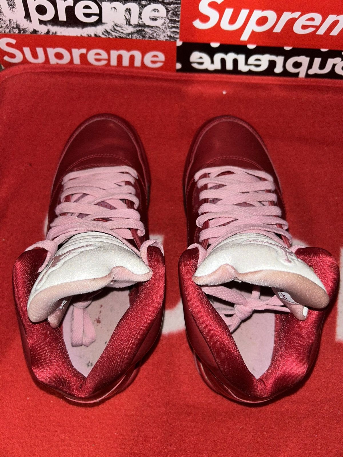 Jordan Brand Jordan 5 Retro Valentines Day GS 440892-605 size 5y Size US 5 / EU 37 - 4 Thumbnail