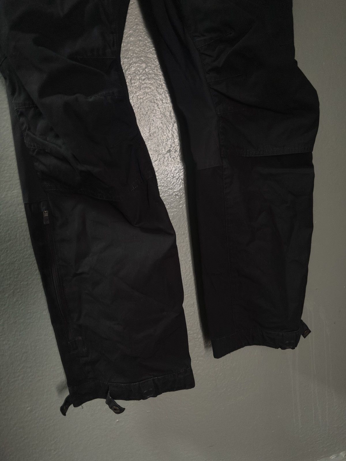 Fjallraven FJALL RAVEN Cargo Pants Black 30x31 Size US 31 - 6 Thumbnail
