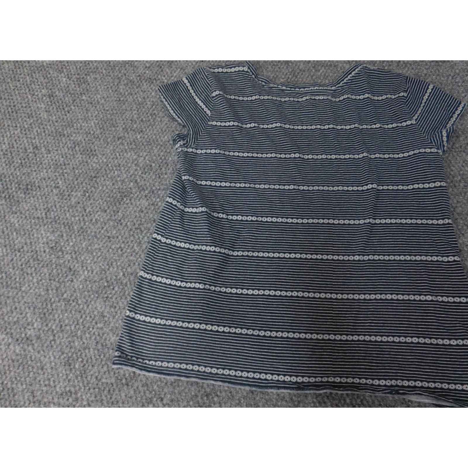 J.Crew J.CREW Blouse XS Blue Striped Short Sleeve Pullover Round Neck Casual Stretch Womens Regular Colorful Button Size XS / US 0-2 / IT 36-38 - 7 Thumbnail