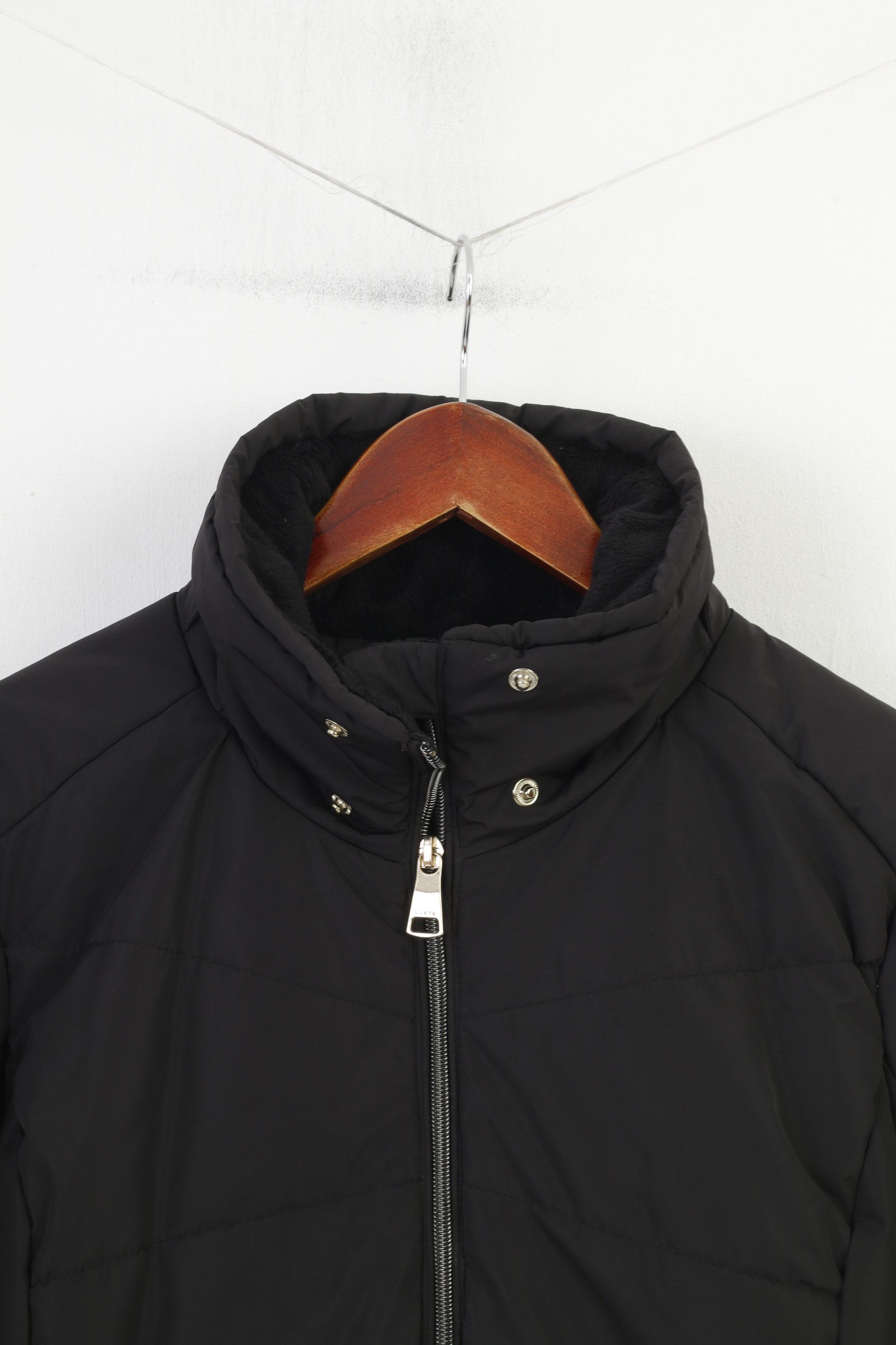 Vintage Luhta Woman 40 L Jacket Black Ski Padded Full Zipper 0760 Size S / US 4 / IT 40 - 3 Thumbnail