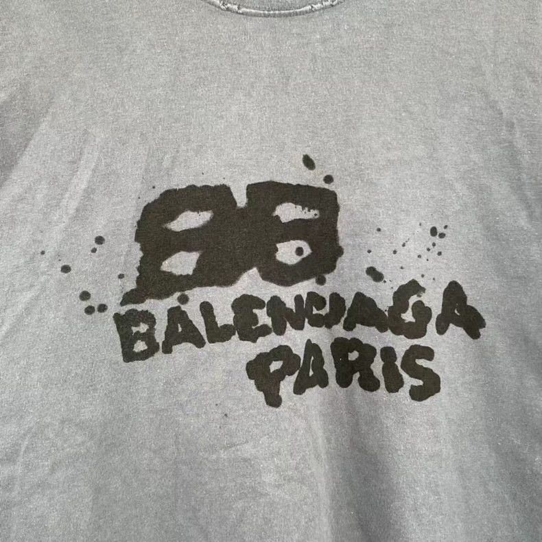 Balenciaga Balenciaga Graffiti Splatter Double B Letter Short Sleeve Size US S / EU 44-46 / 1 - 5 Thumbnail