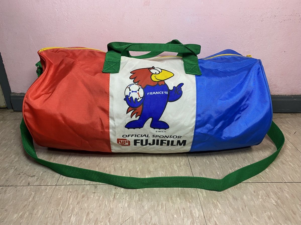 Fujifilm × Vintage Vintage 90s fujifilm france 98 worldcup gym duffle bag Size ONE SIZE - 3 Thumbnail