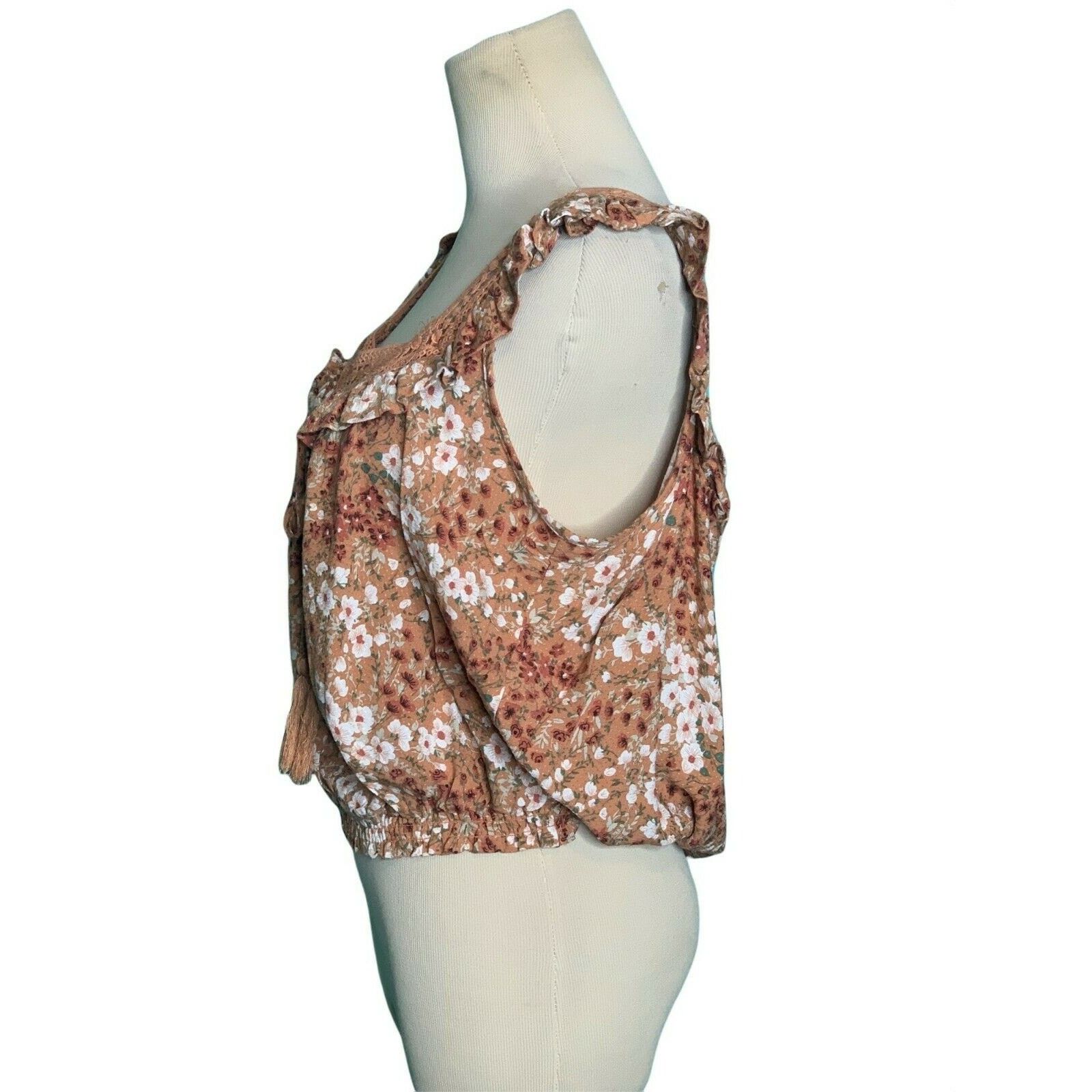 Cynthia Rowley Cynthia Rowley brown floral sleeveless crop top size small Size S / US 4 / IT 40 - 4 Thumbnail