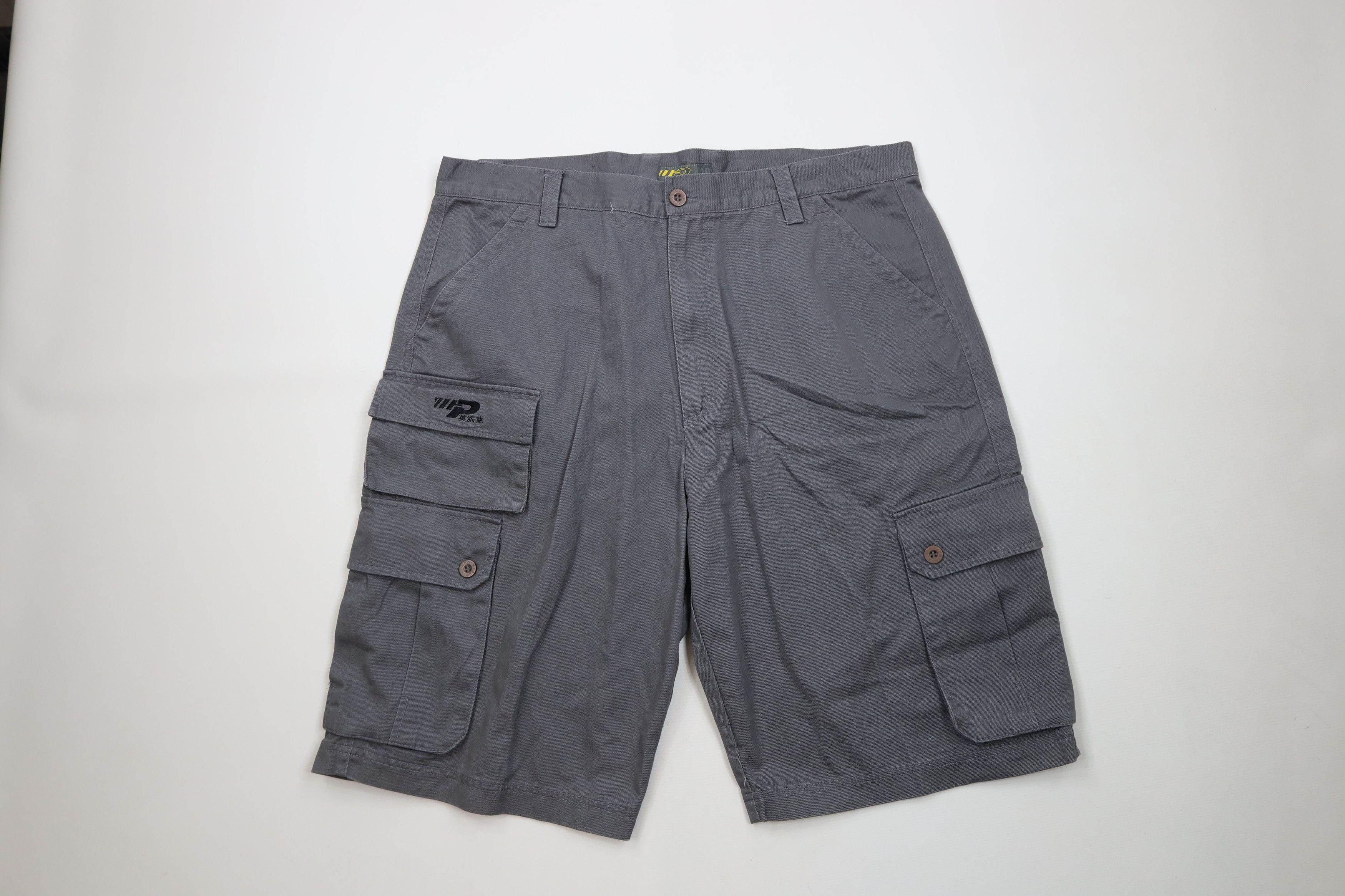 Vintage Vintage 90s Y2K Streetwear Fit Cargo Shorts Gray Cotton Size US 40 / EU 56 - 1 Thumbnail
