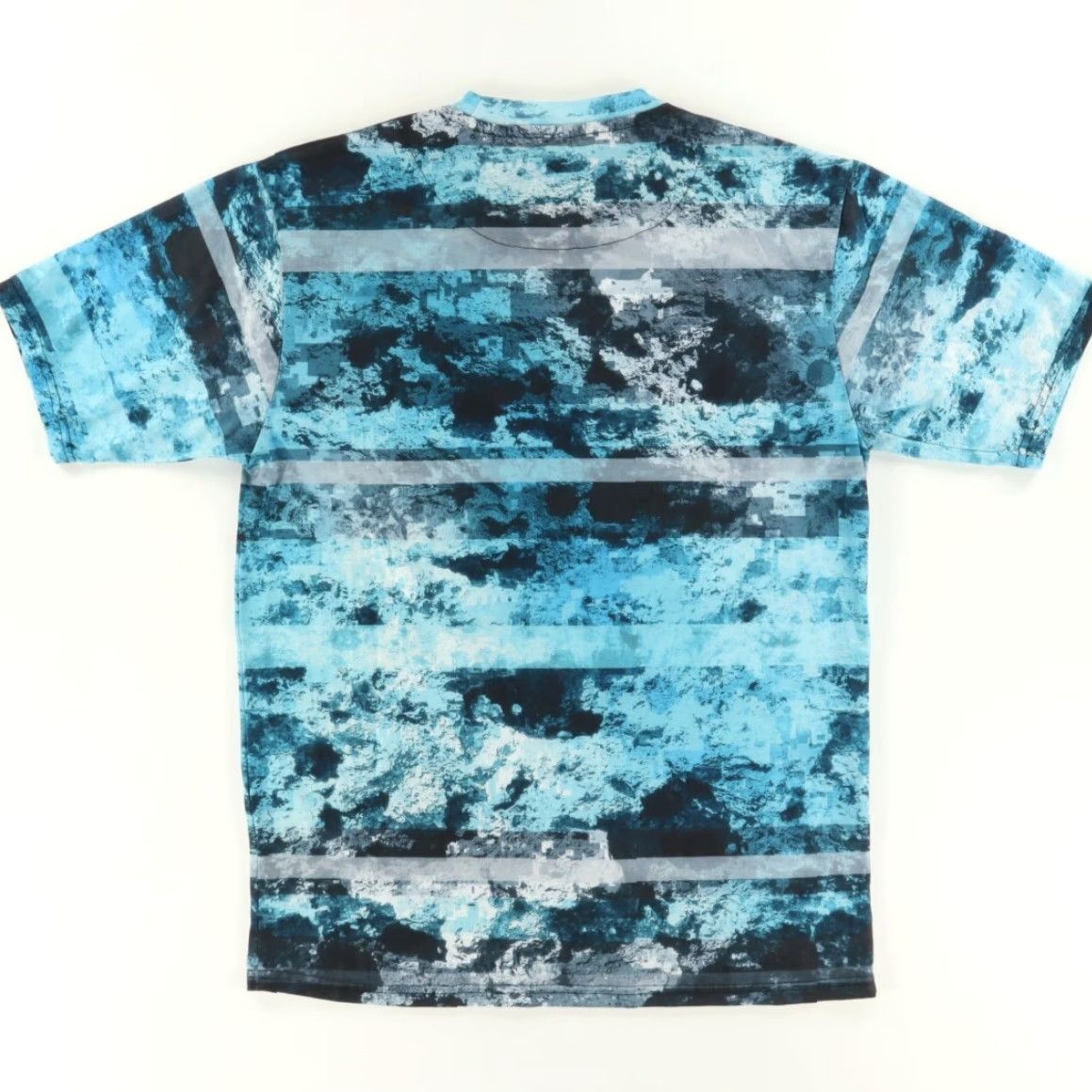 Vintage **Pelagic Black Label All Over Print T-Shirt Blue Men's L** User: **Black Label All Over Print T-Shirt Blue Men's L** Pelagic ** Size US L / EU 52-54 / 3 - 4 Thumbnail