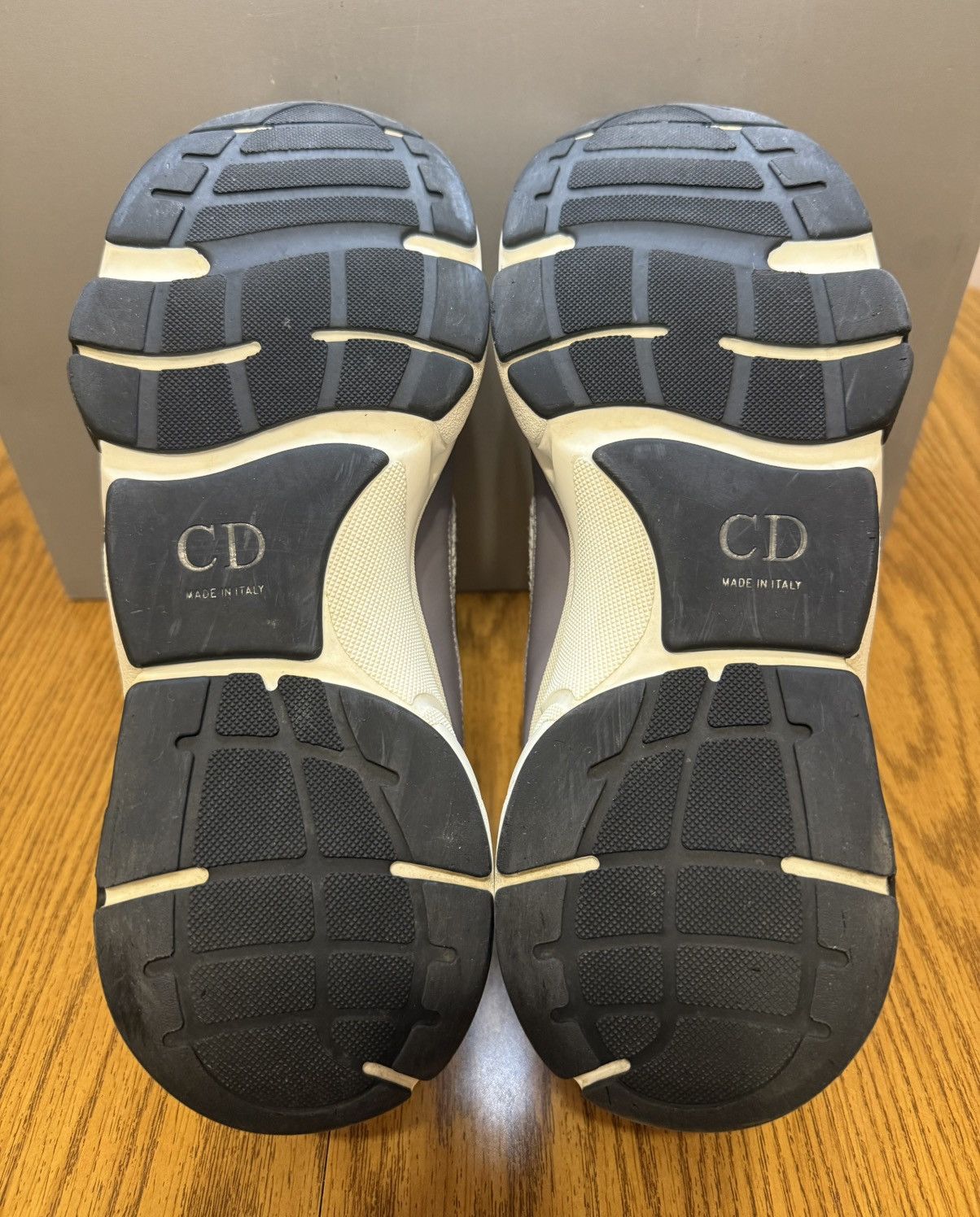 Dior Dior B22 Sneaker (Grey) Size US 9 / EU 42 - 6 Thumbnail
