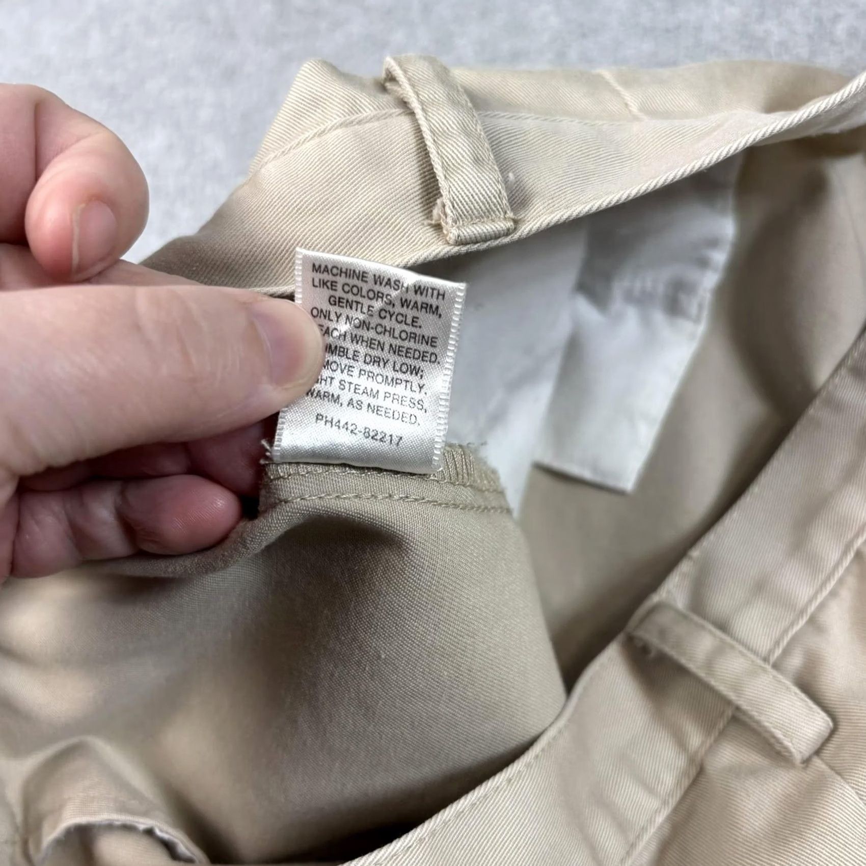 Pendleton VINTAGE Pendleton Pants Womens 12 Petite Chino Straight Beige 100% Cotton Office Workwear 27.5in Inseam Mens Womens Girls Boys Size 34" / US 12 / IT 48 - 5 Thumbnail