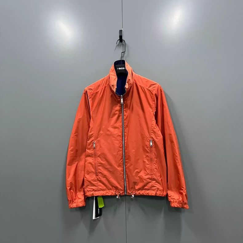 Prada Prada Color-blocked triangle double-sided nylon jacket 2502 Size US S / EU 44-46 / 1 - 2 Thumbnail