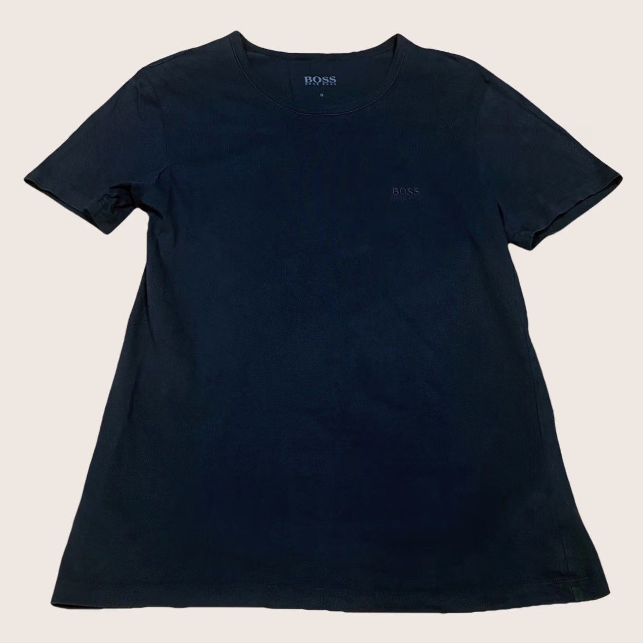 Hugo Boss HUGO BOSS Shirt Mens S Navy Blue Size Short Sleeve Top Pre Loved Size US S / EU 44-46 / 1 - 1 Thumbnail