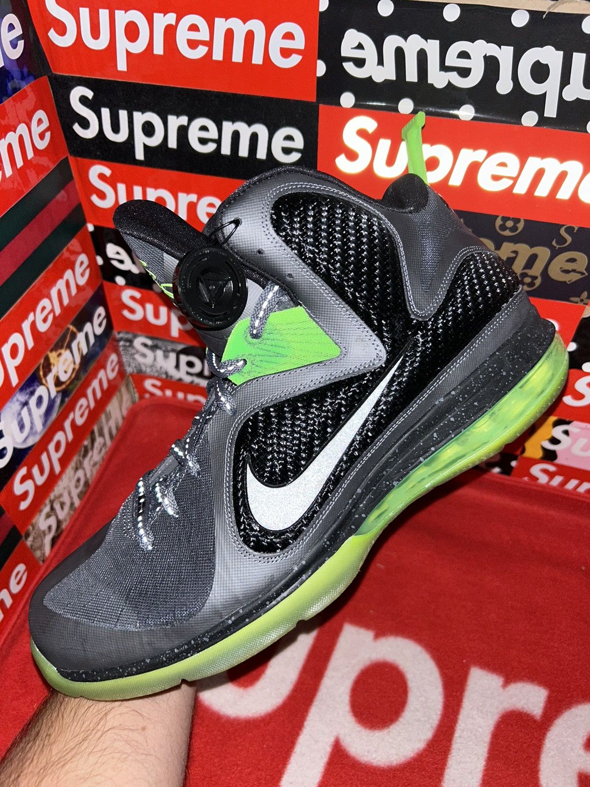 Nike Nike Lebron 9 Dunkman 469764-006 size 13 NEW WITH BOX Size US 13 / EU 46 - 7 Thumbnail