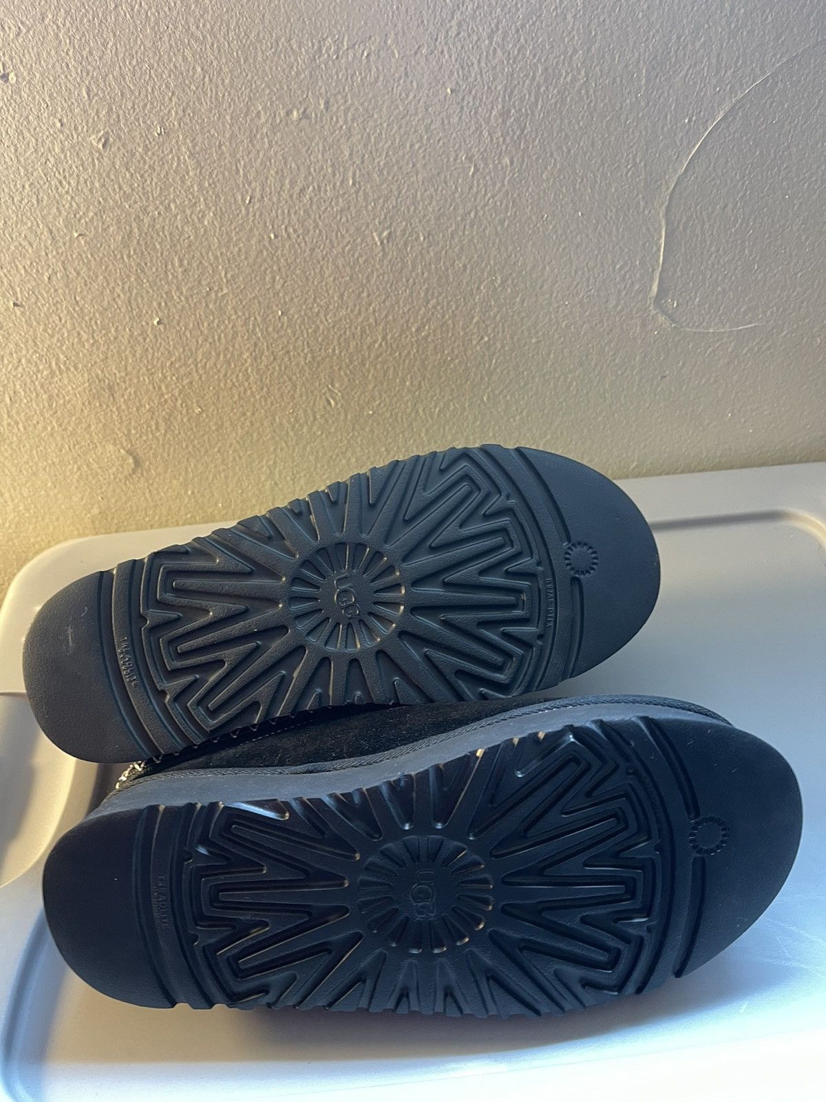 Ugg Ugg Tasman Slippers Size 8 Size US 8 / IT 38 - 1 Thumbnail
