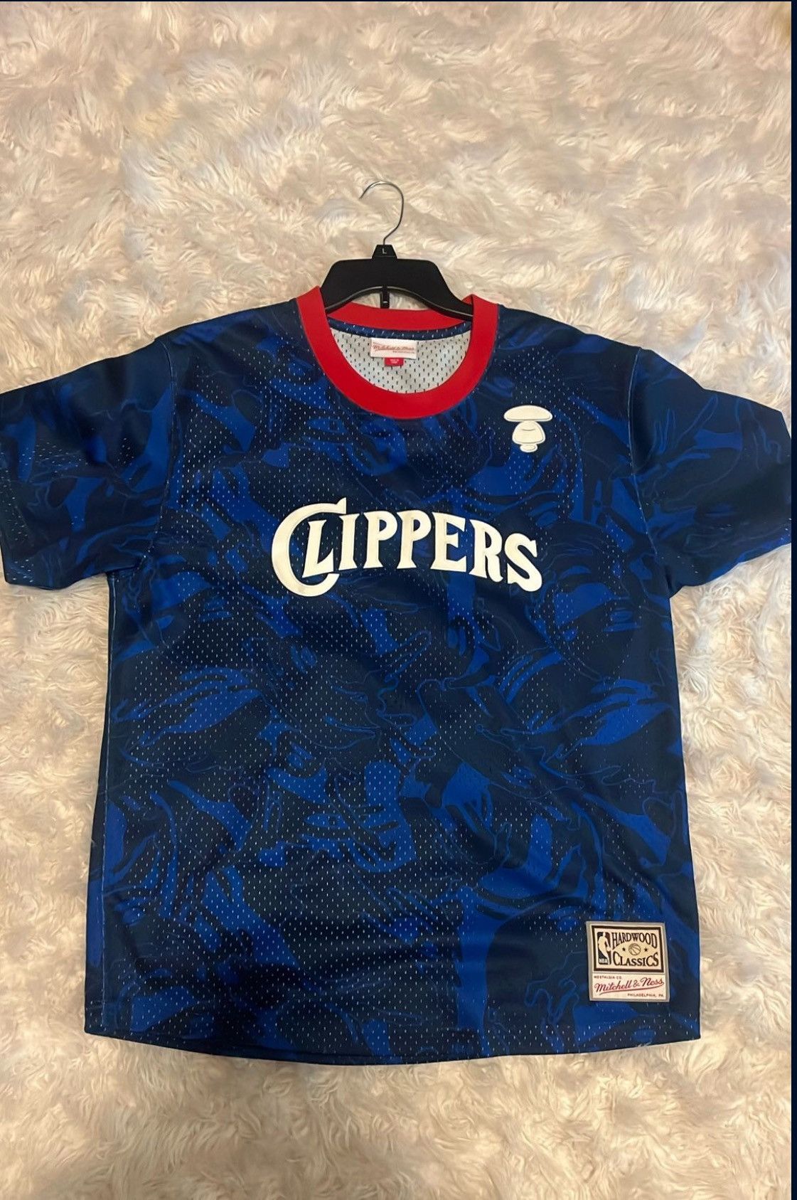 A BATHING APE x Mitchell & Ness シャツ　最終価格 A BATHING APE - 【中古】A BATHING APE×mitchell&Ness ゲーム