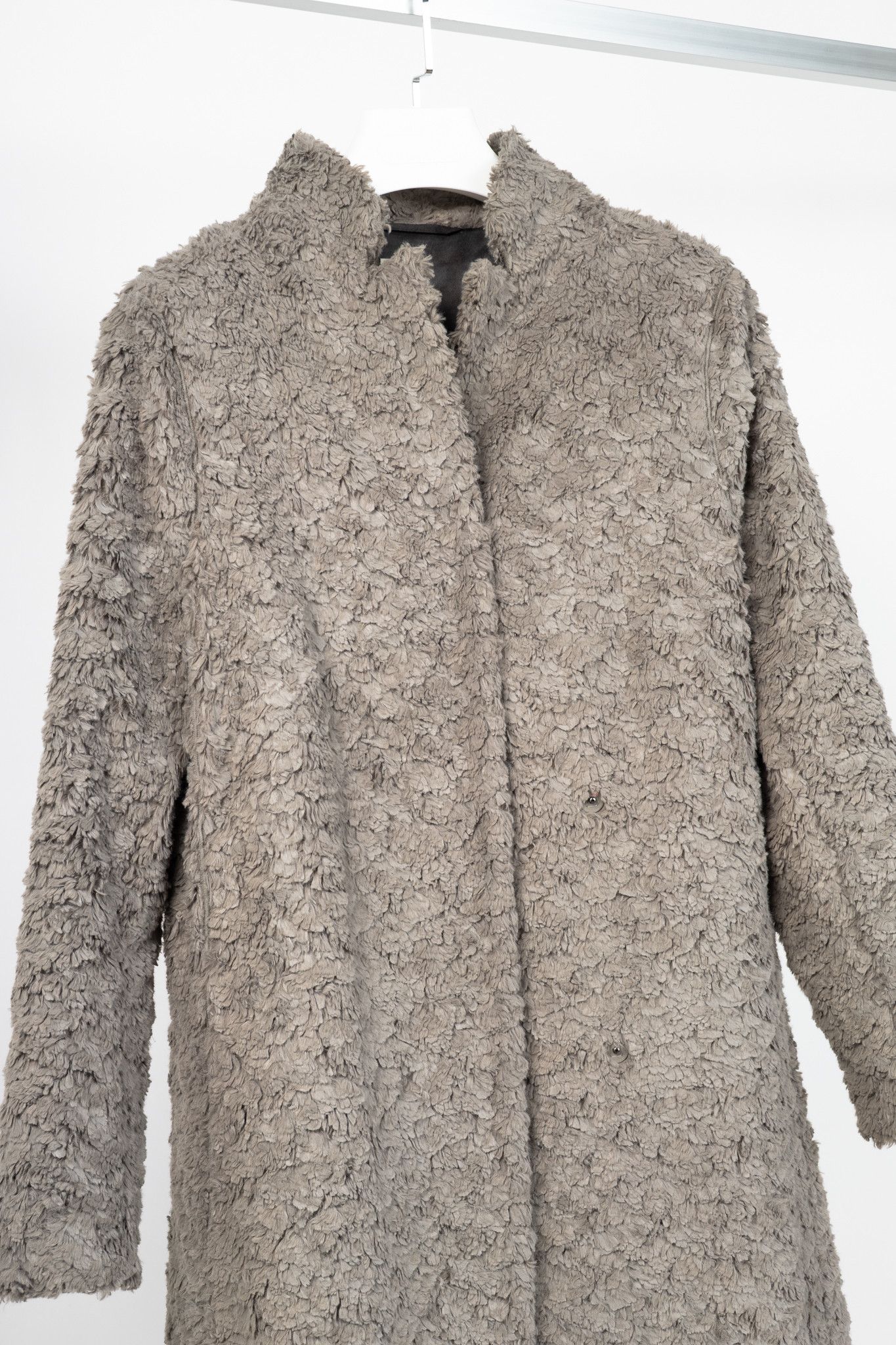 Annette Gortz Annette Gortz AW13 "Bird" Grey Faux-Fur Snap-Closure Coat Size M / US 6-8 / IT 42-44 - 3 Thumbnail